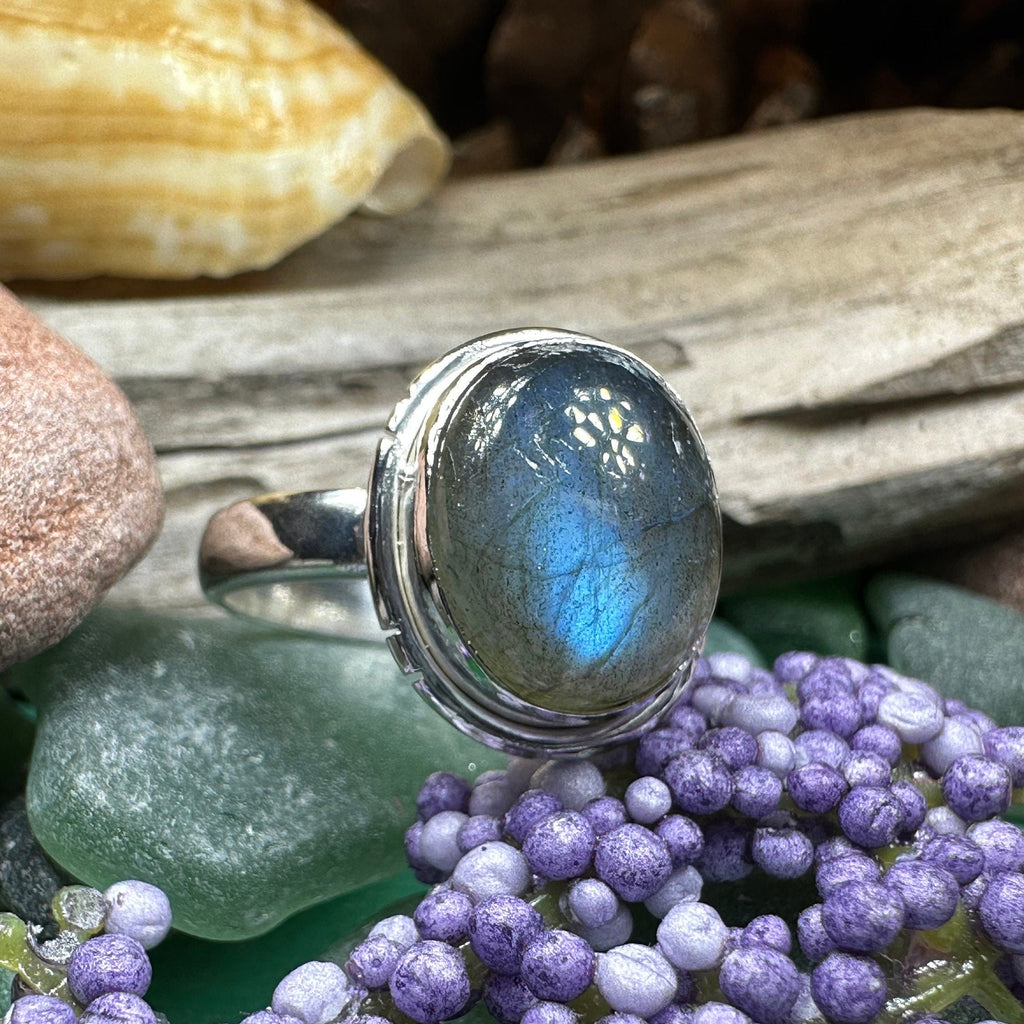 Celtic Twilight Labradorite Ring