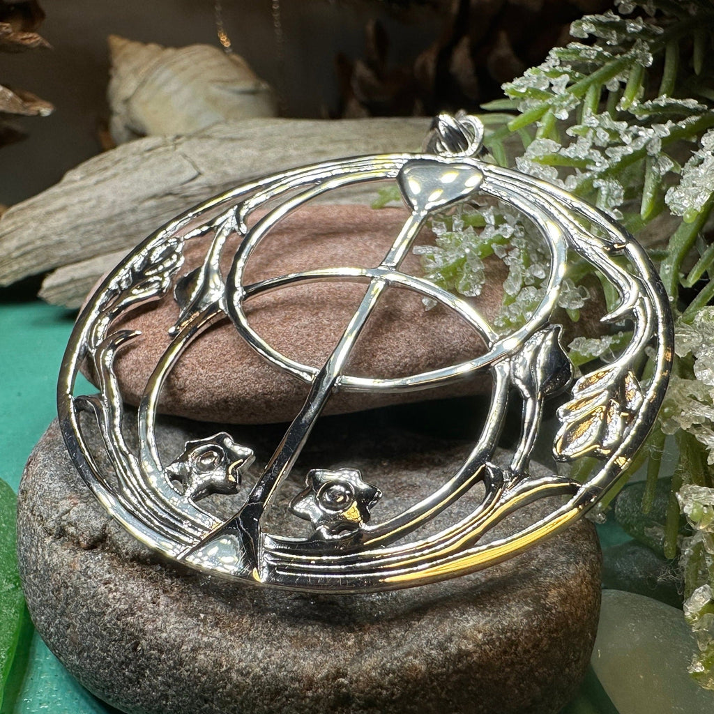 Melusine Chalice Well Necklace