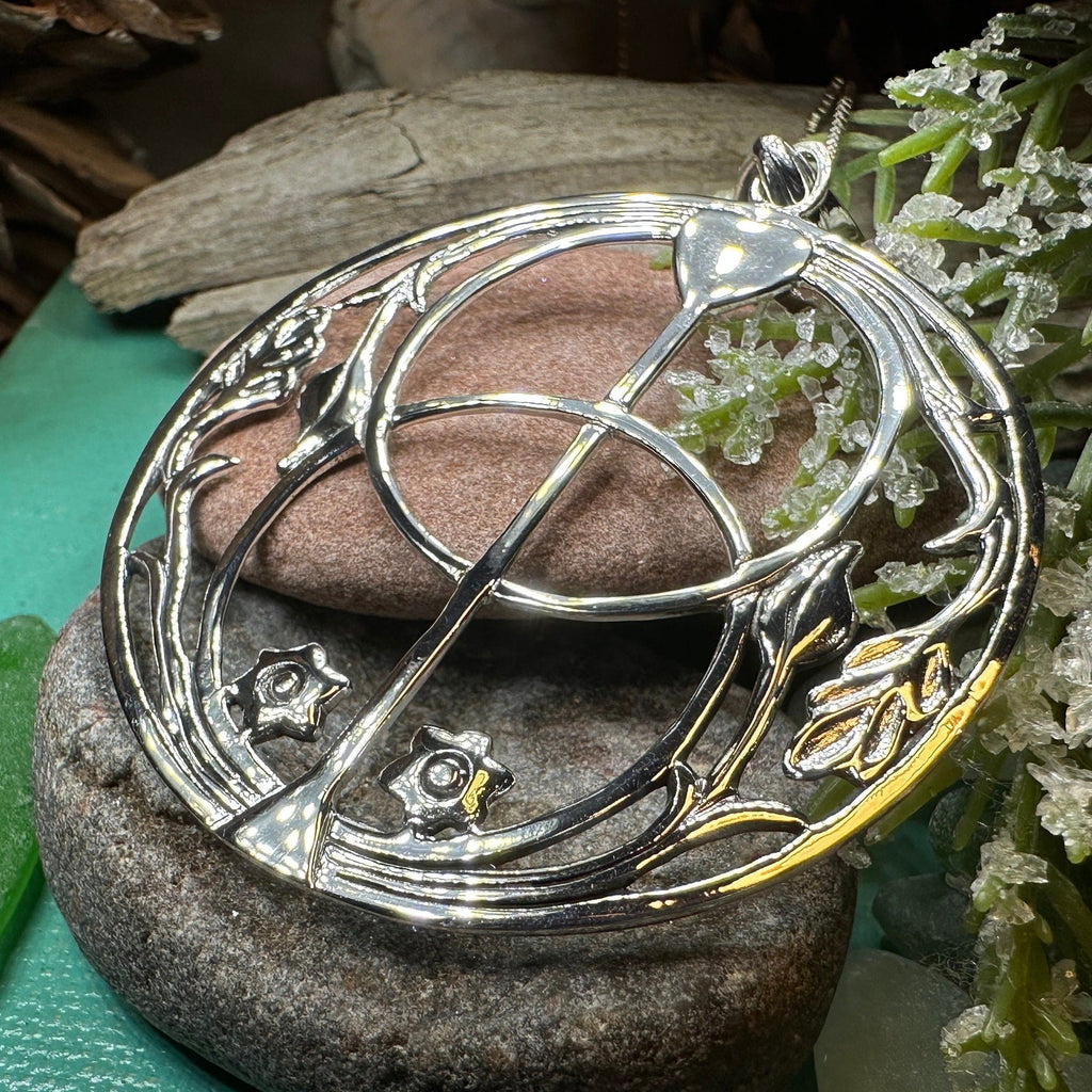 Melusine Chalice Well Necklace