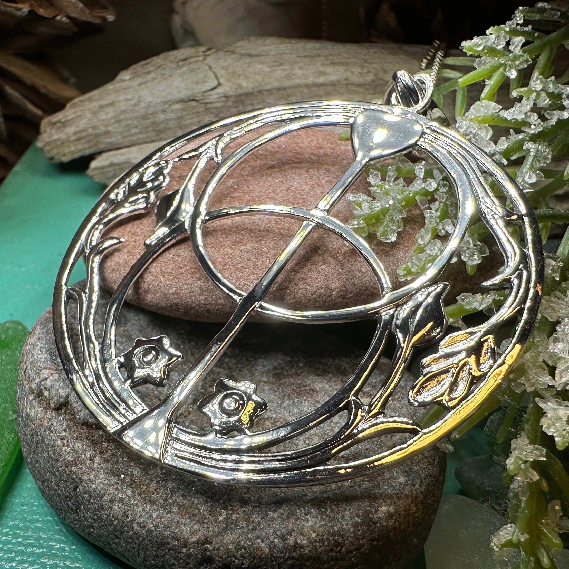 Melusine Chalice Well Necklace