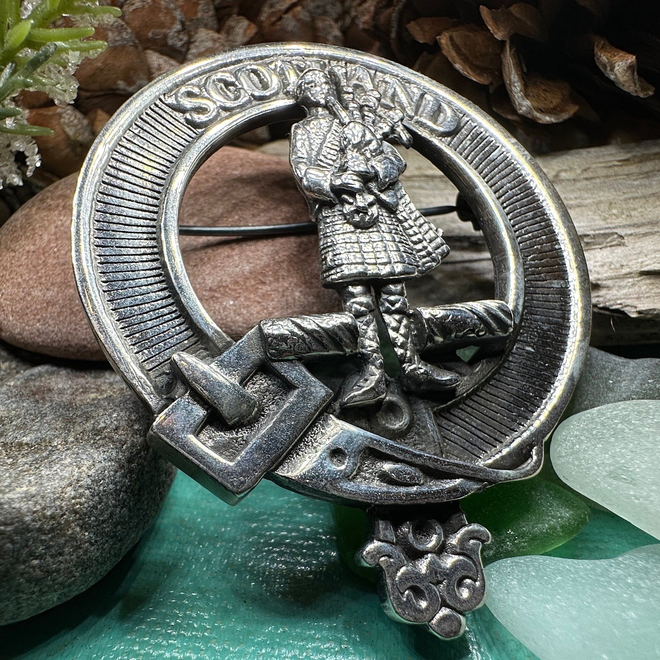 Bagpiper Scotland Brooch