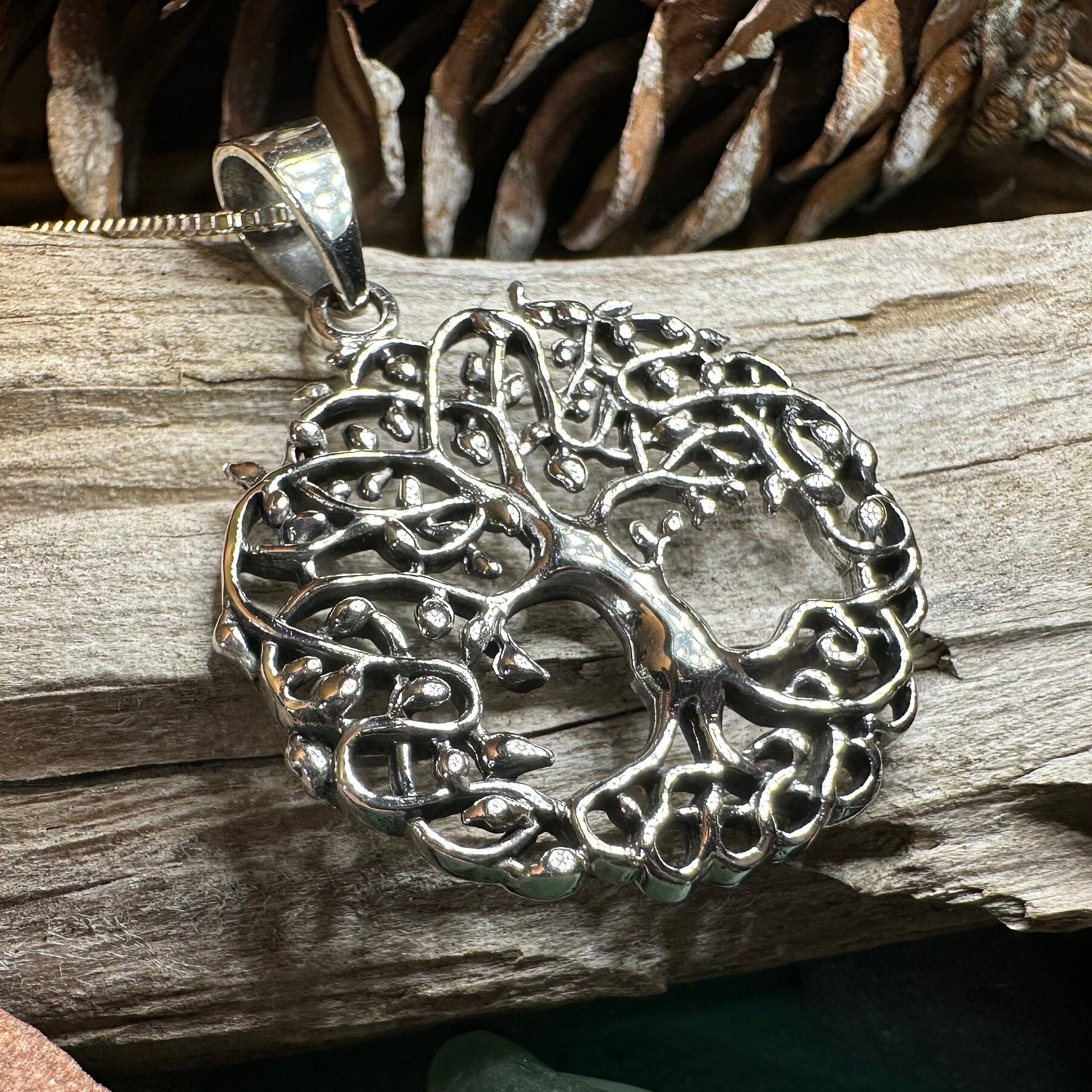 Ardya Tree of Life Necklace