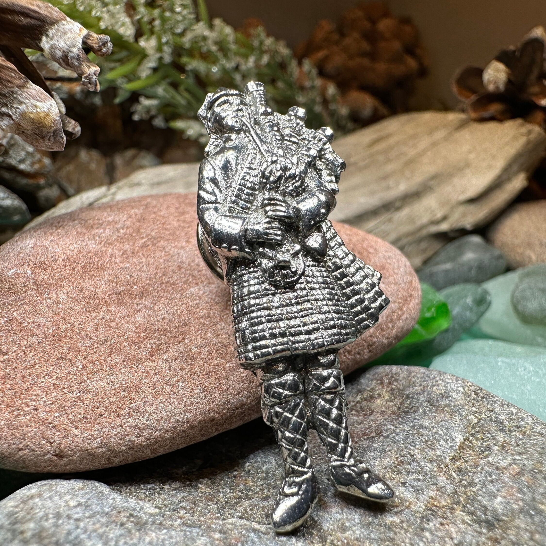 Bagpiper Lapel Pin