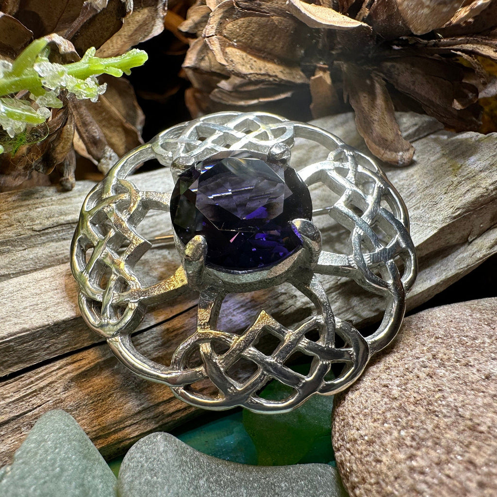 Aurelia Celtic Knot Brooch