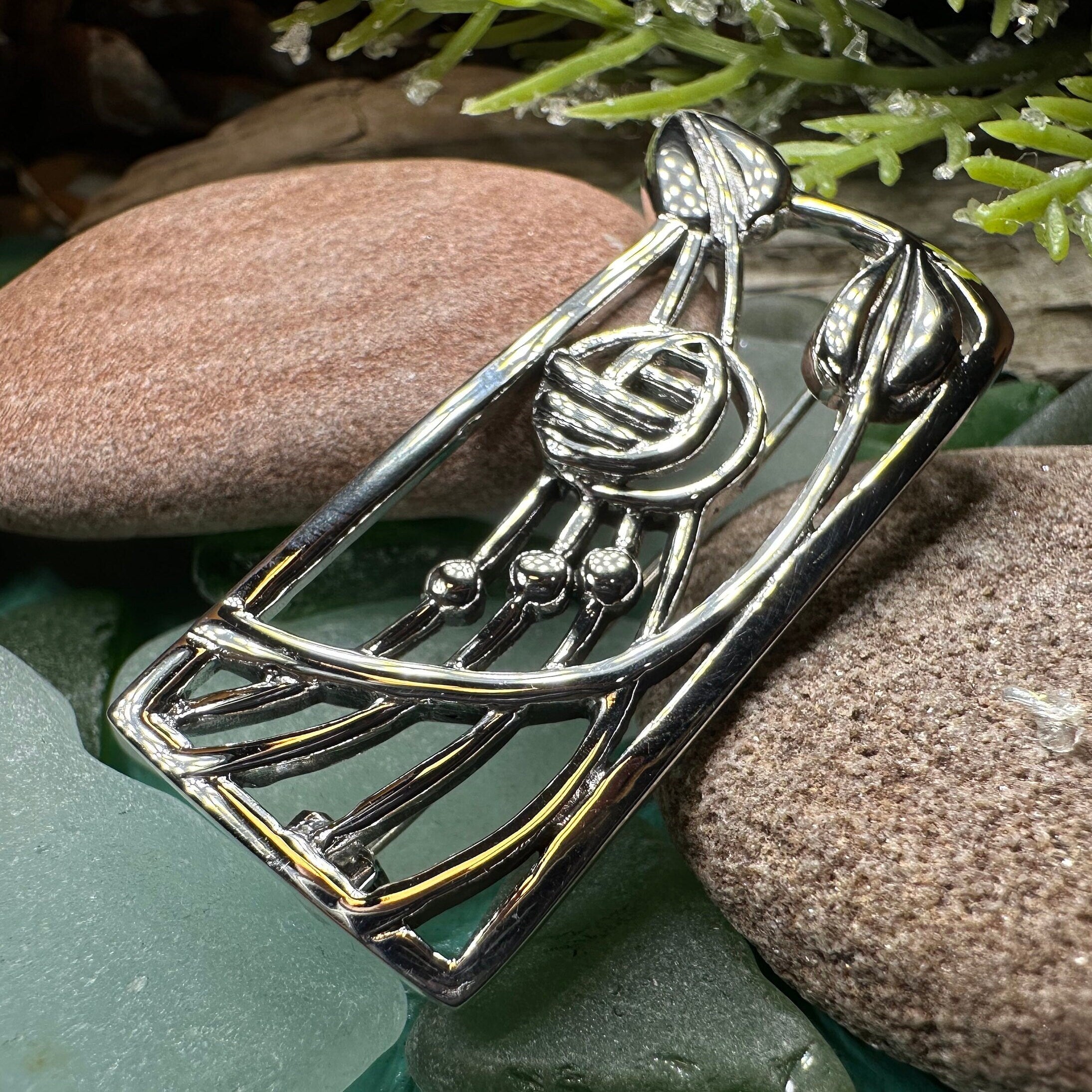 Stunning Mackintosh Roses Brooch