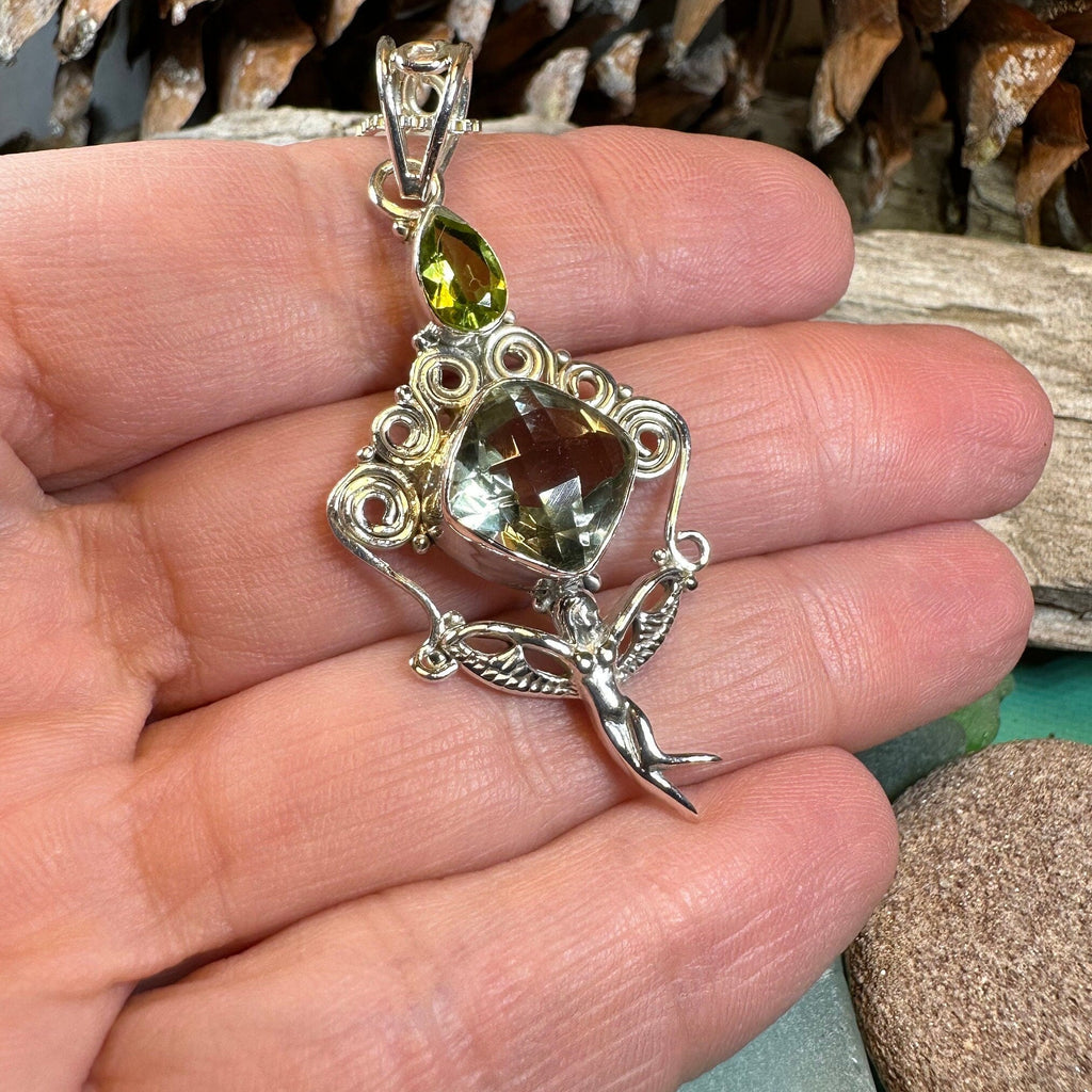 Irerni Fairy Necklace