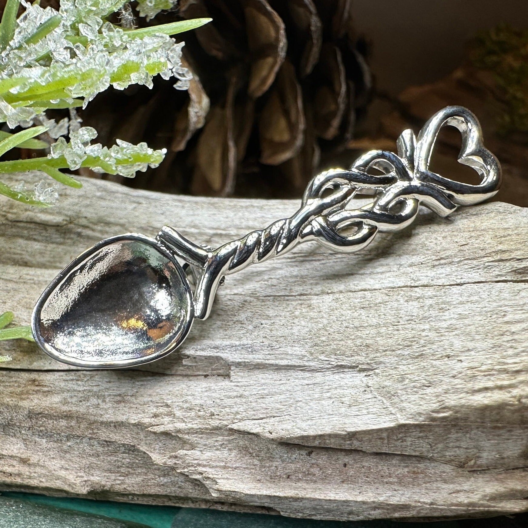 Welsh Celtic Heart Love Spoon Brooch