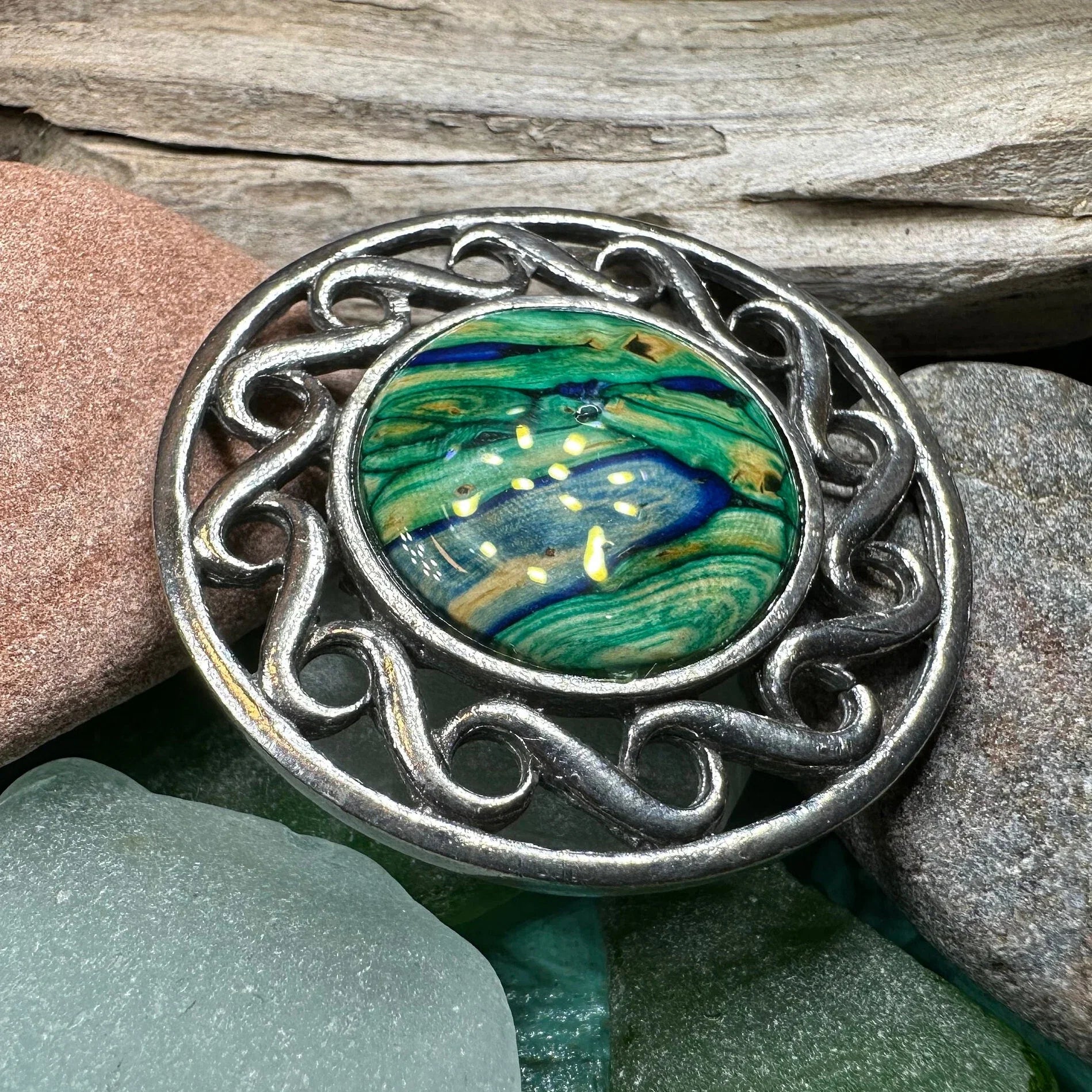 Heathergems Scotland Brooch