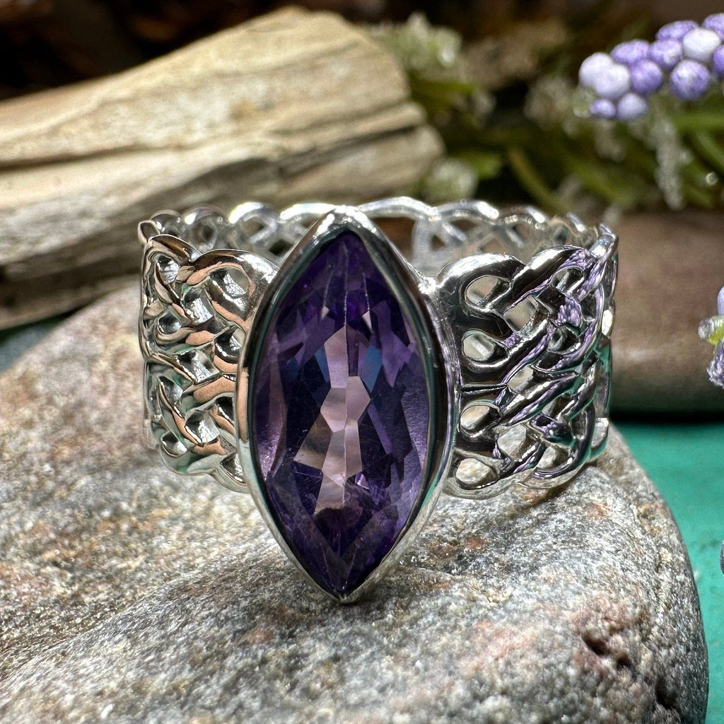Nyvina Celtic Knot Amethyst Ring