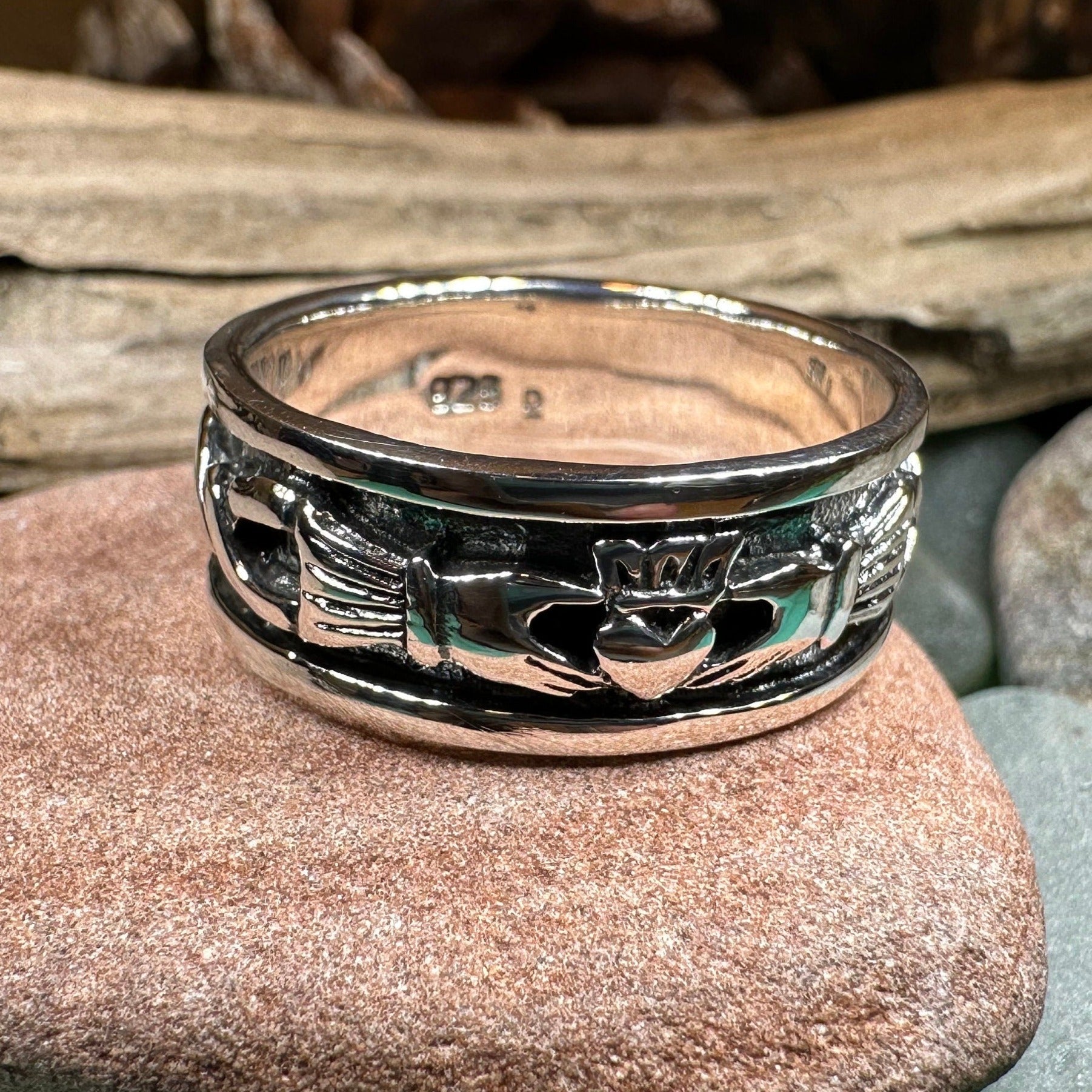 Celtic Claddagh Band Ring