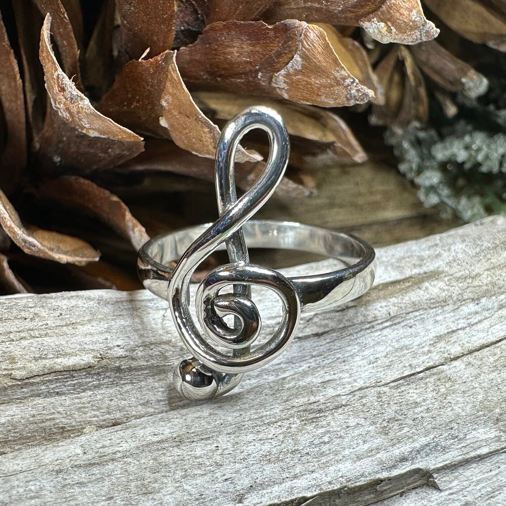 Bach Music Note Ring