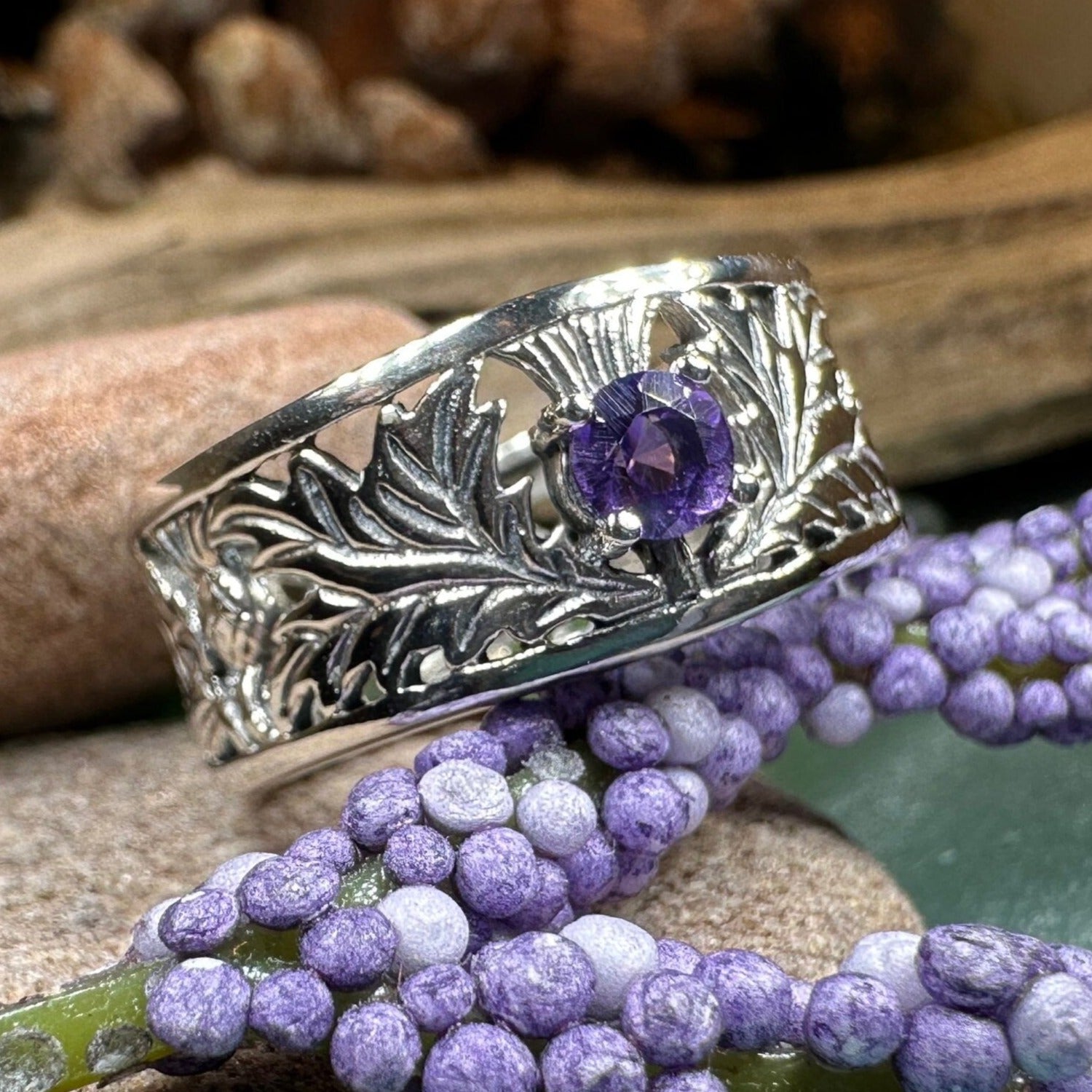 Rhoswen Thistle Band Ring