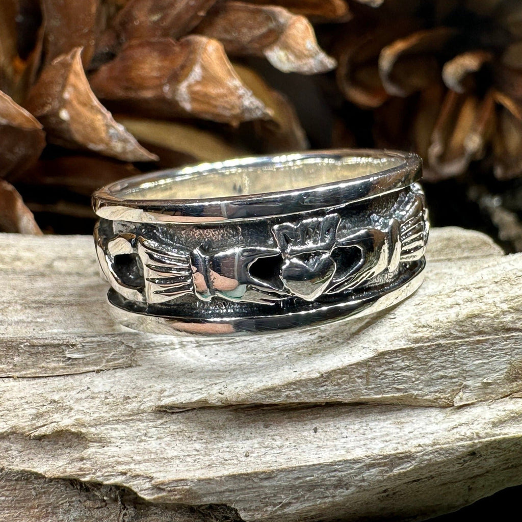 Celtic Claddagh Band Ring