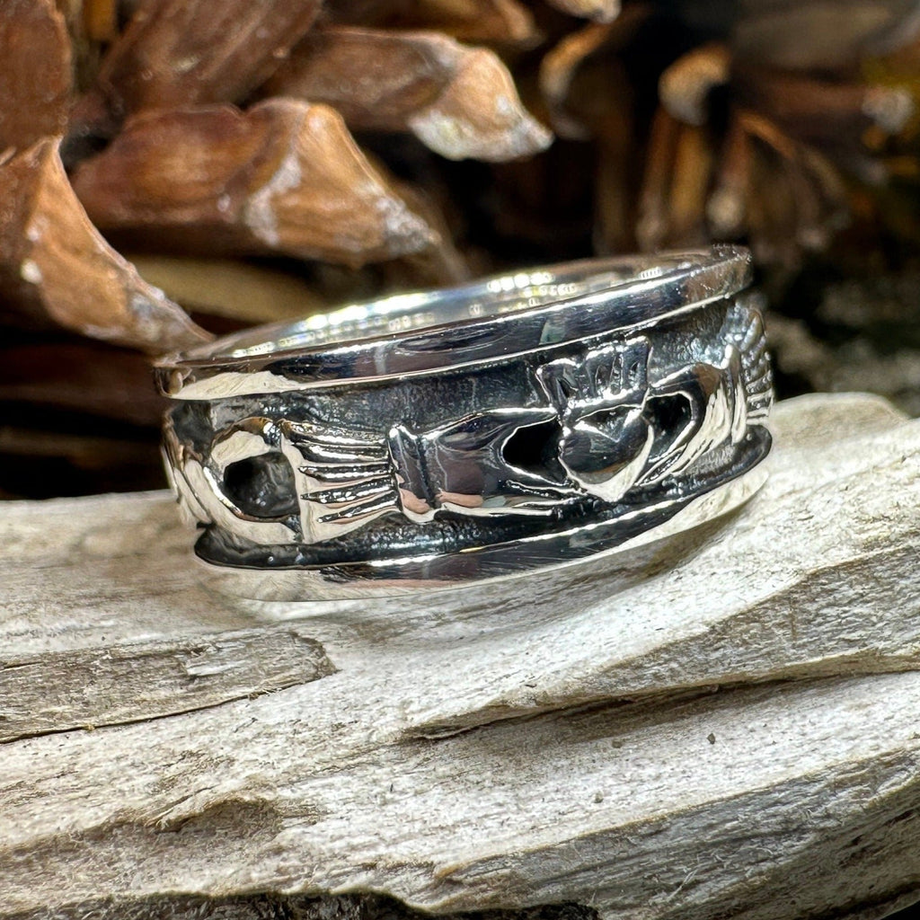 Celtic Claddagh Band Ring
