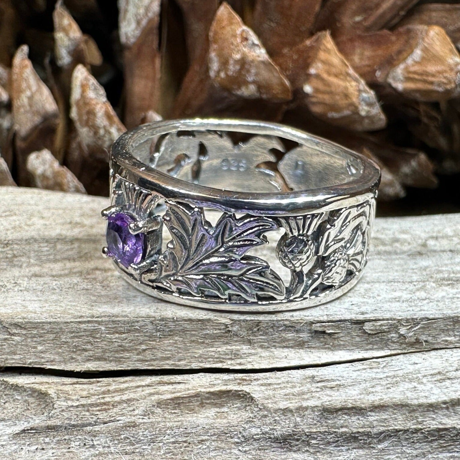 Rhoswen Thistle Band Ring