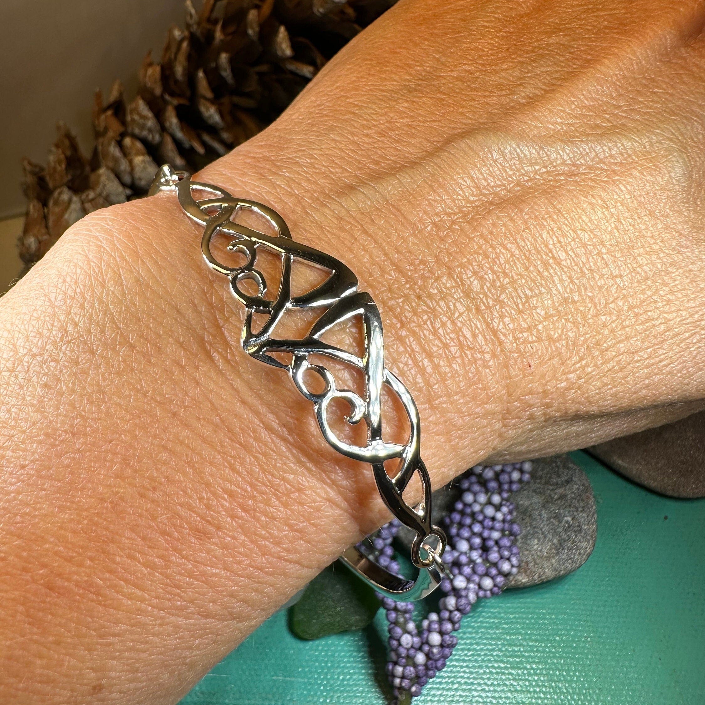 Maurelle Celtic Knot Bracelet