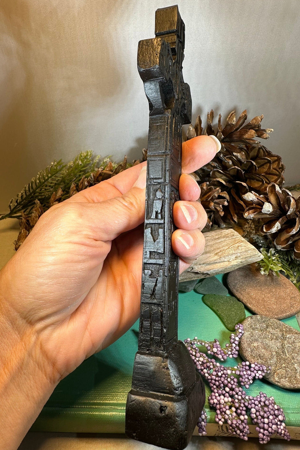 Ardboe Celtic Cross Turf Statue