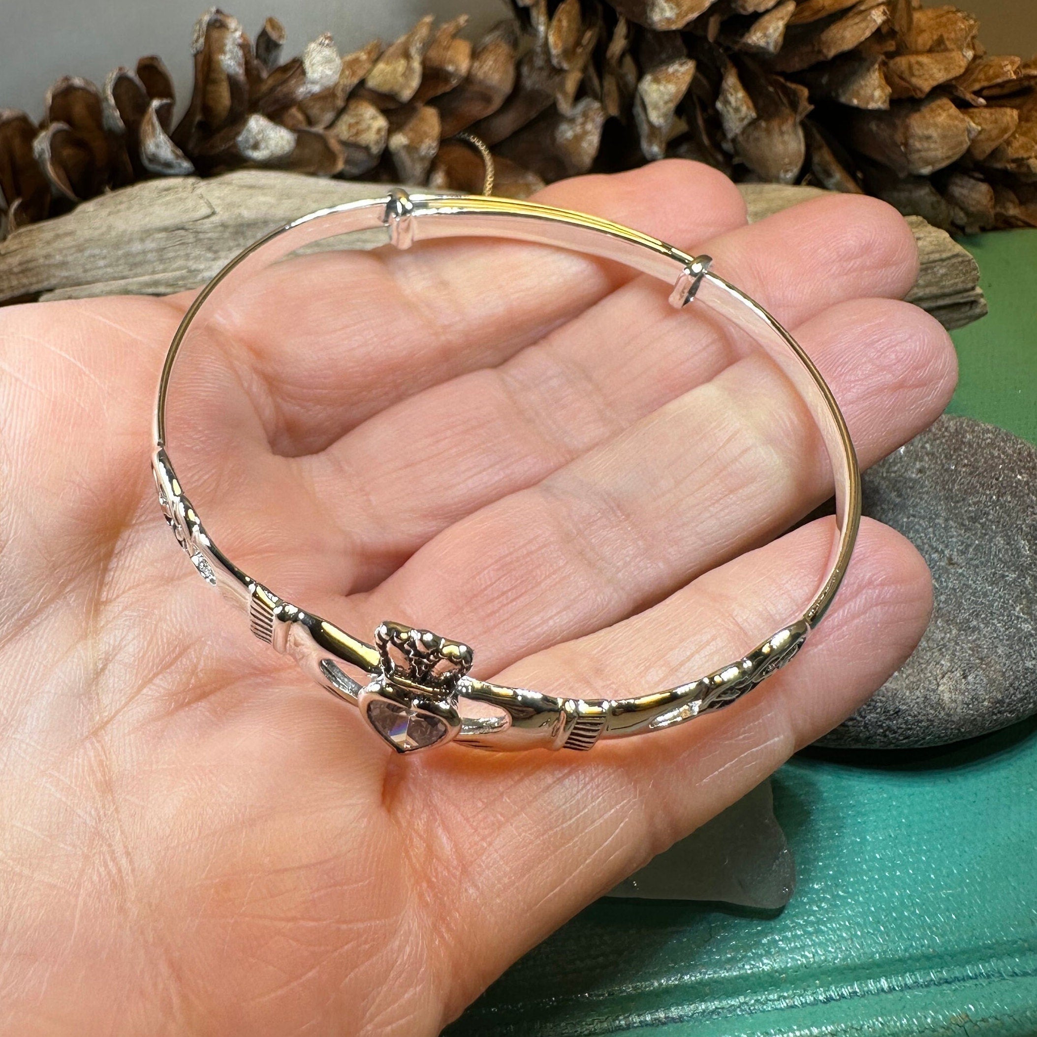 Knotwork Claddagh Bangle Bracelet