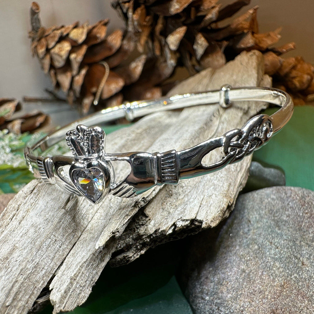 Knotwork Claddagh Bangle Bracelet