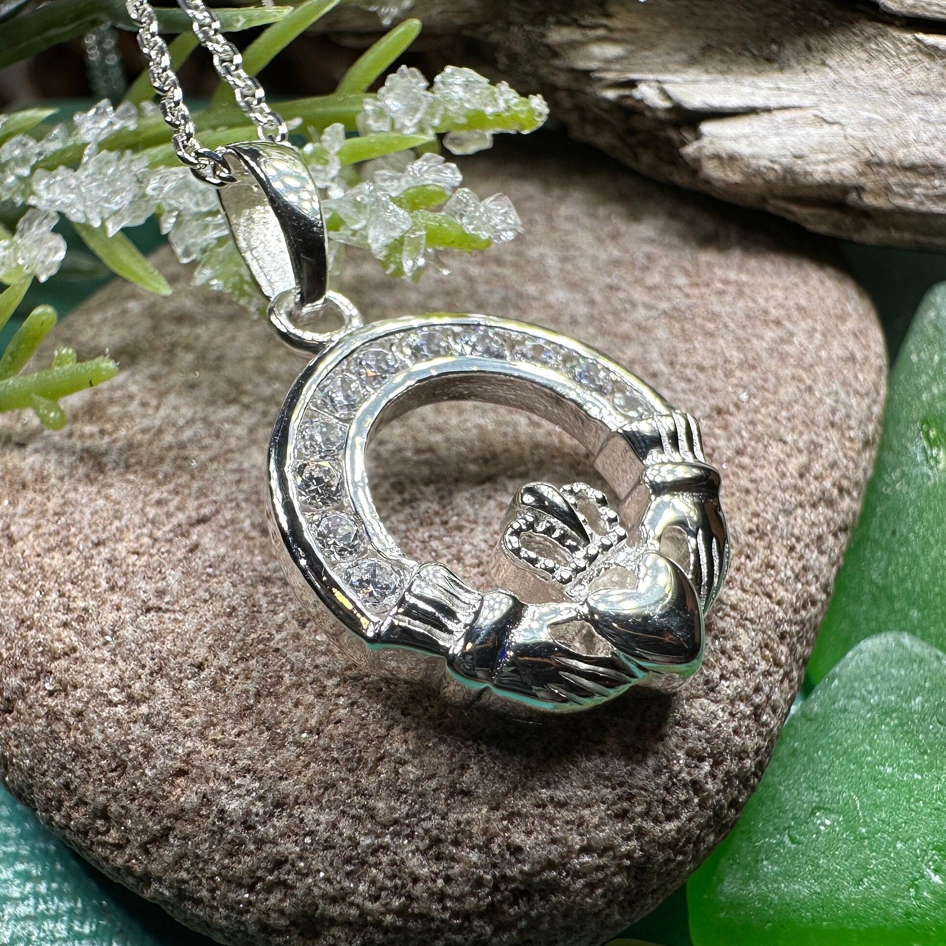 Sparkling Irish Claddagh Necklace