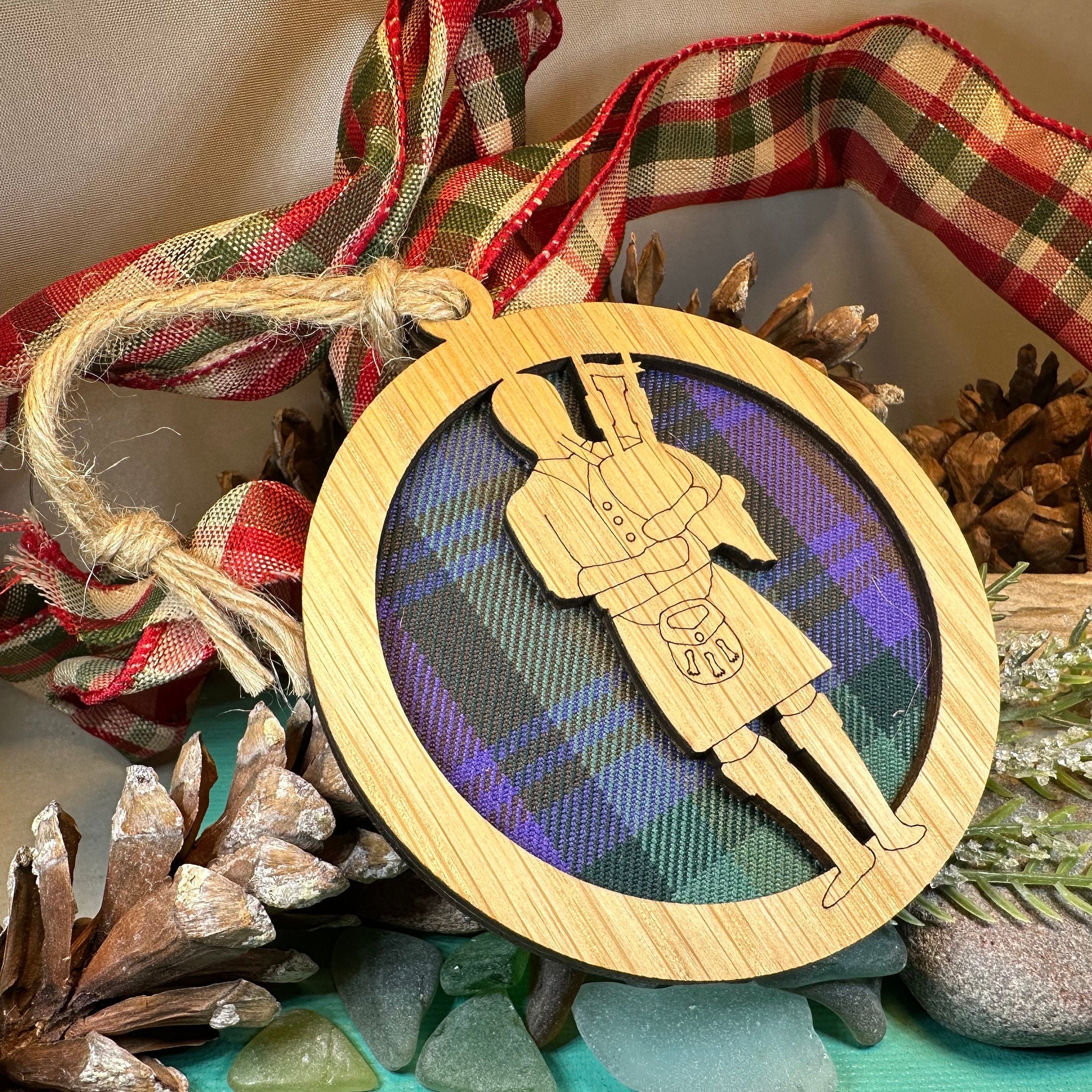 Tartan Bagpiper Ornament