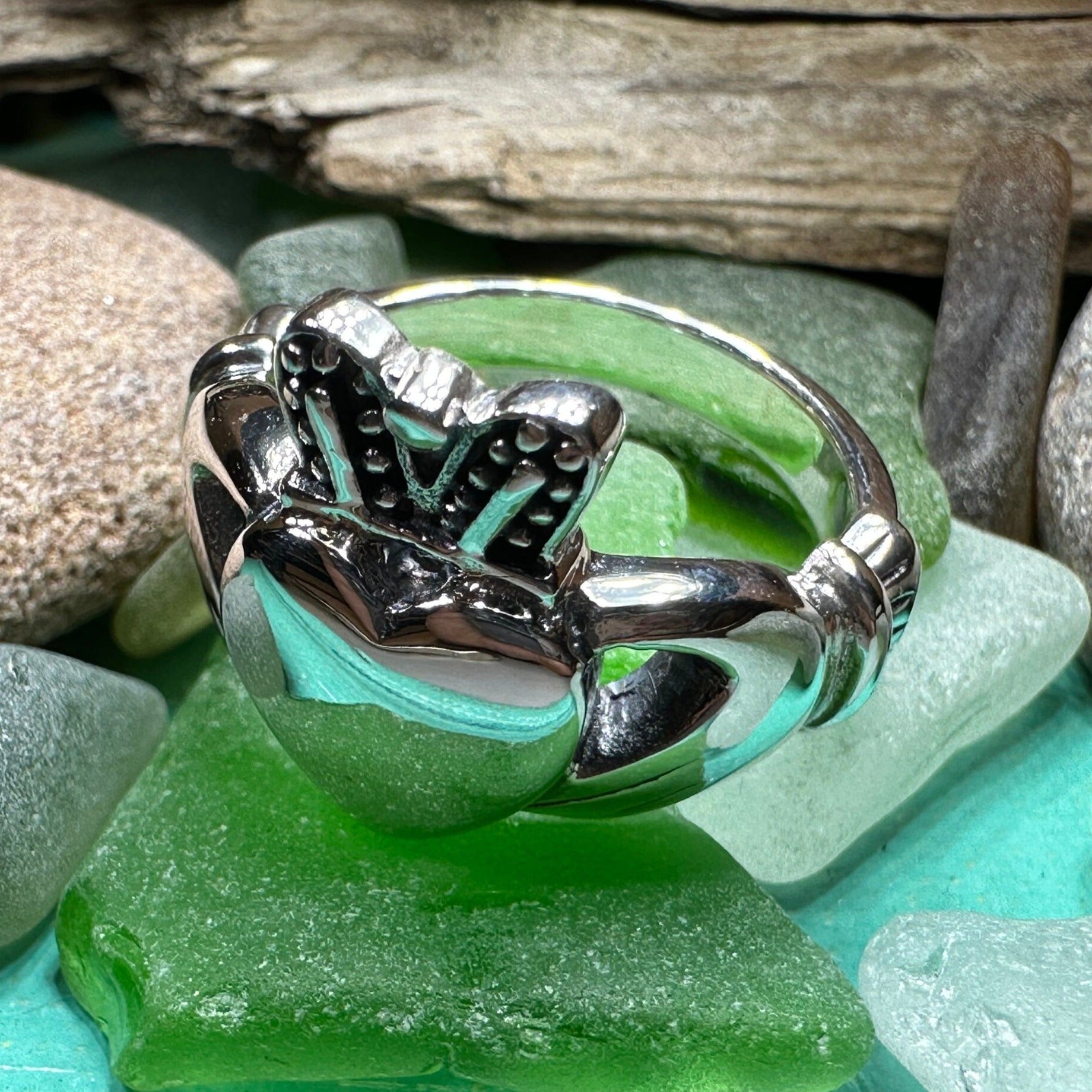 Nobility Claddagh Ring