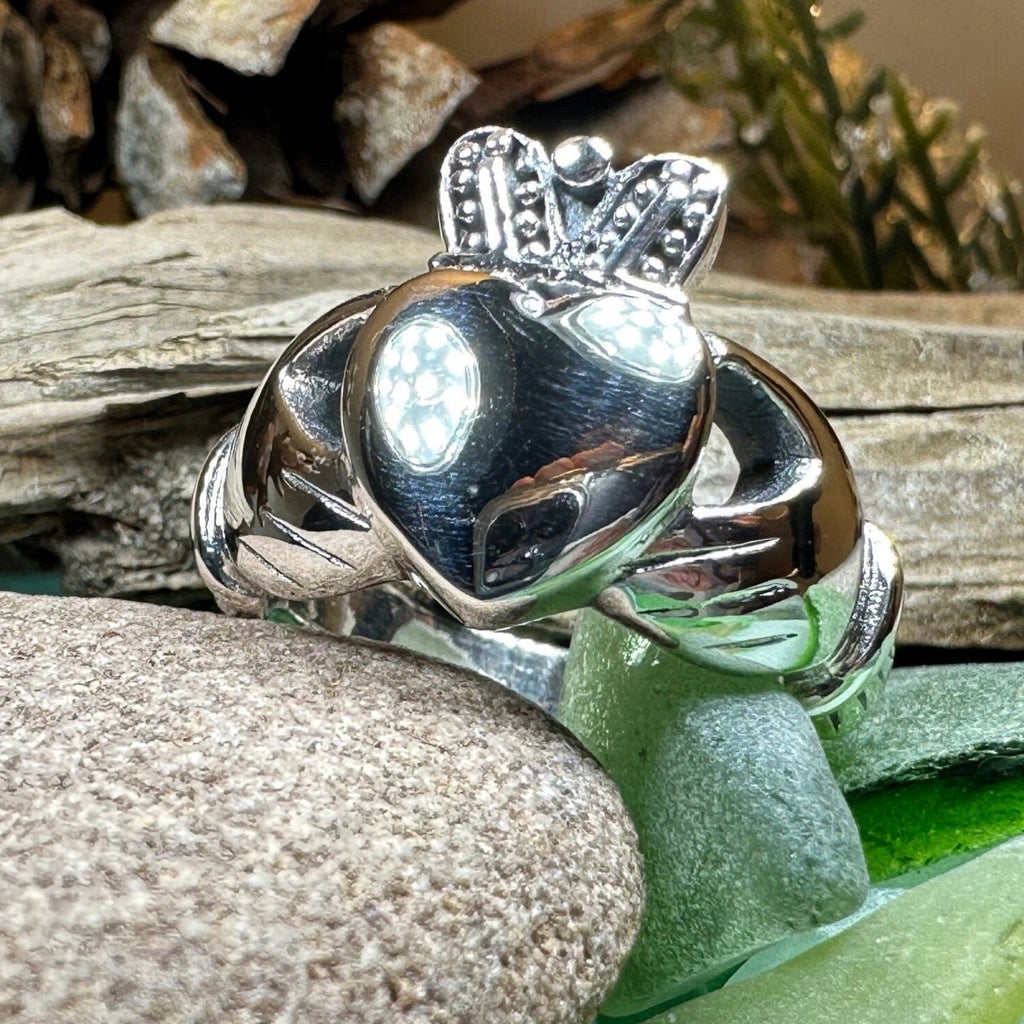 Nobility Claddagh Ring