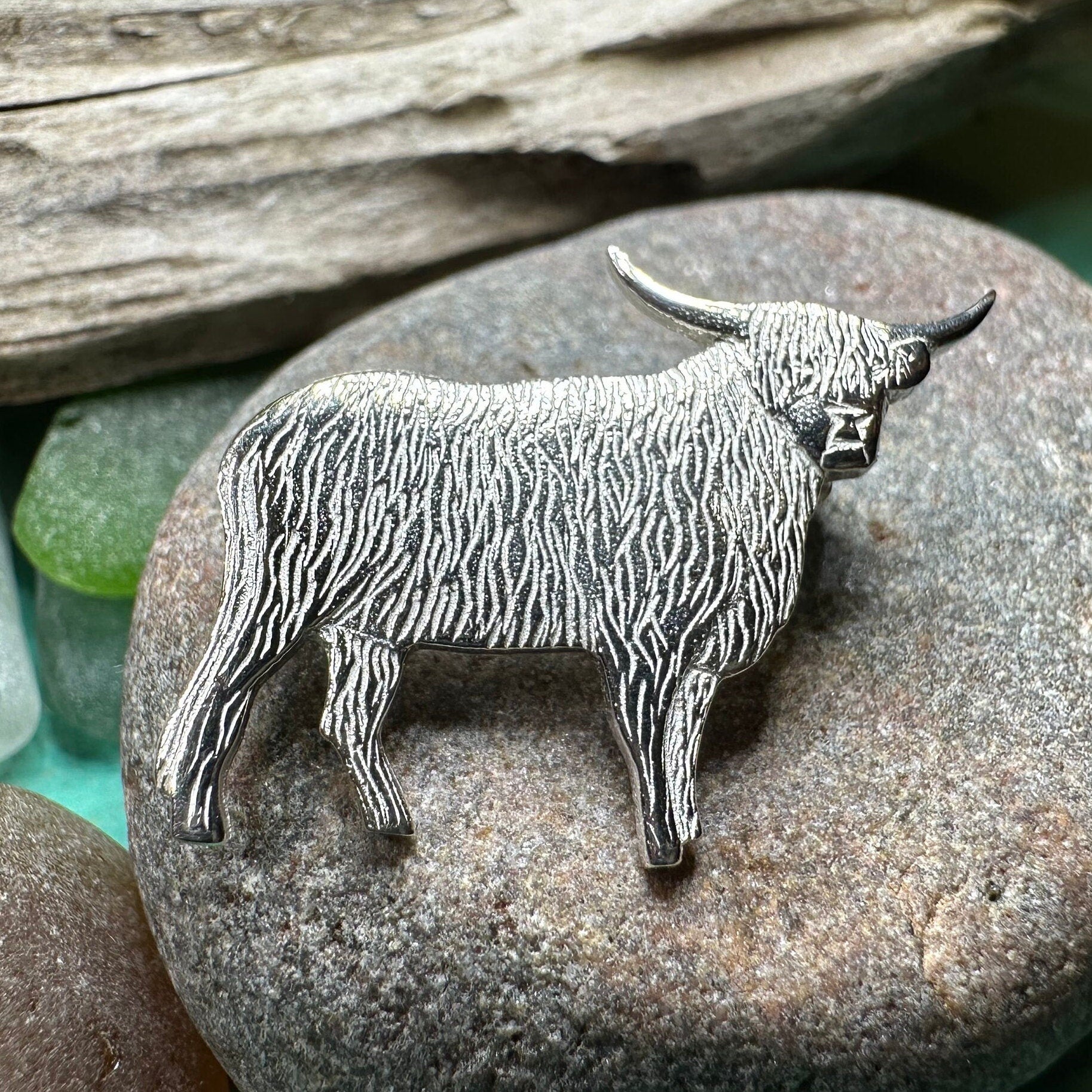 Realistic Highland Cow Brooch