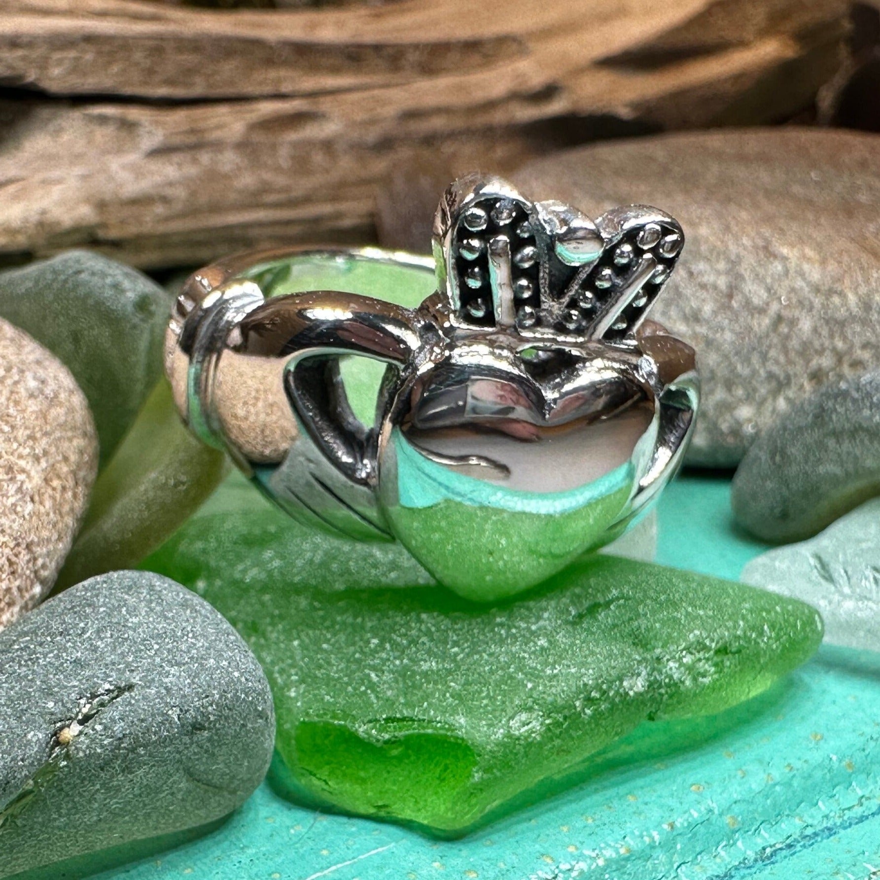 Nobility Claddagh Ring