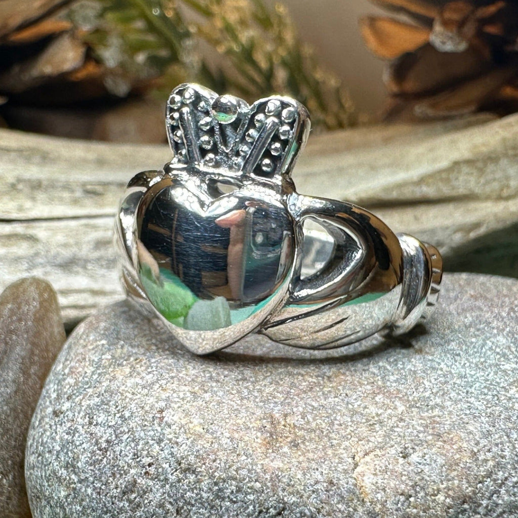 Nobility Claddagh Ring