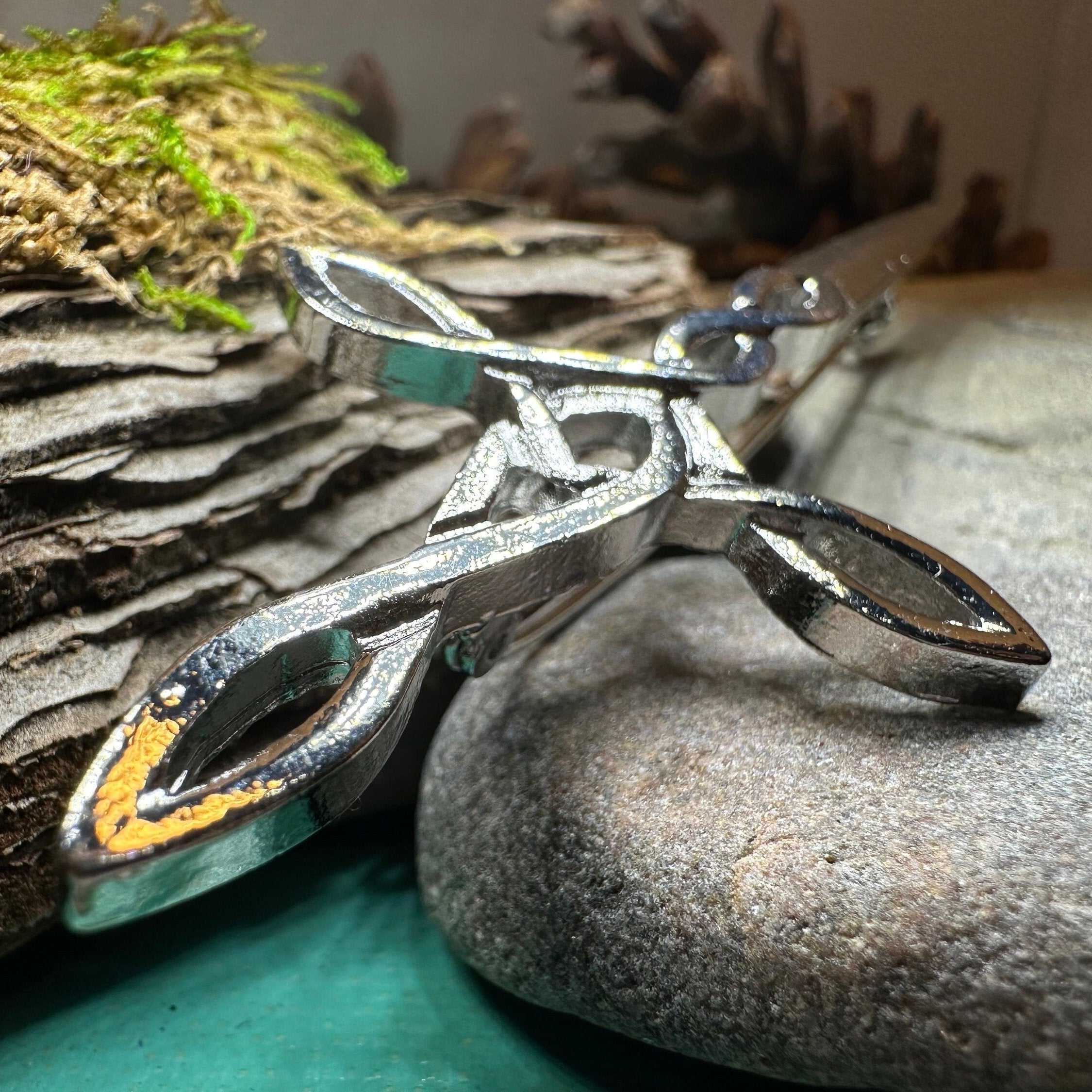 Celtic Honor Sword Kilt Pin