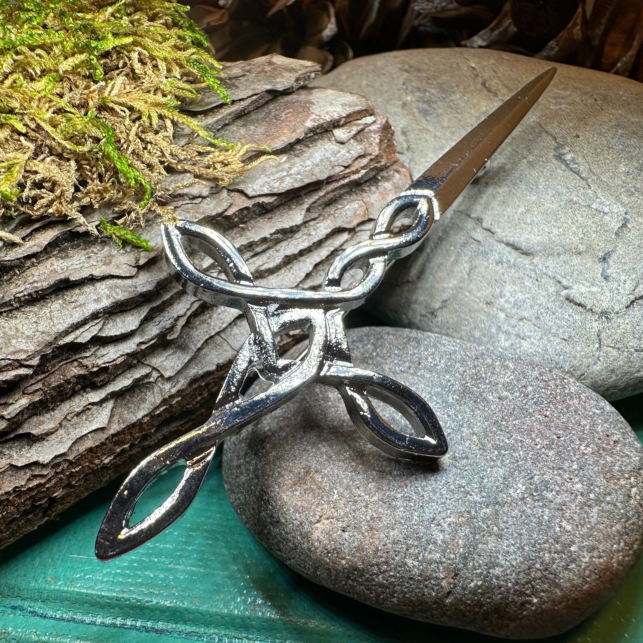 Celtic Honor Sword Kilt Pin