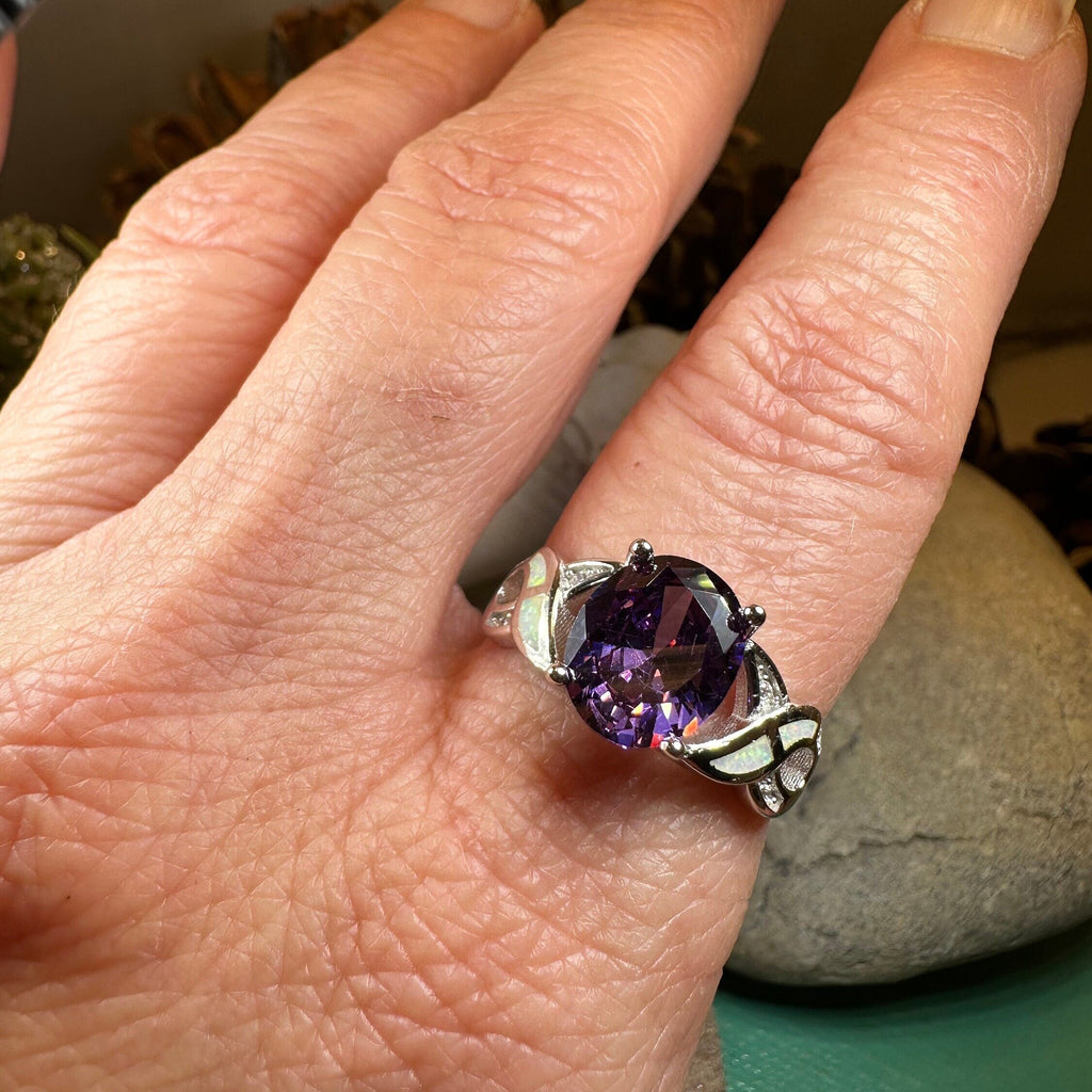 Boinne Opal Celtic Ring