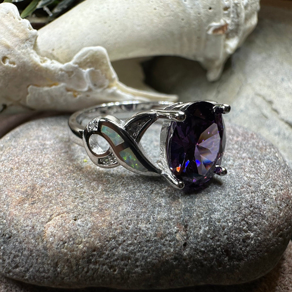 Boinne Opal Celtic Ring