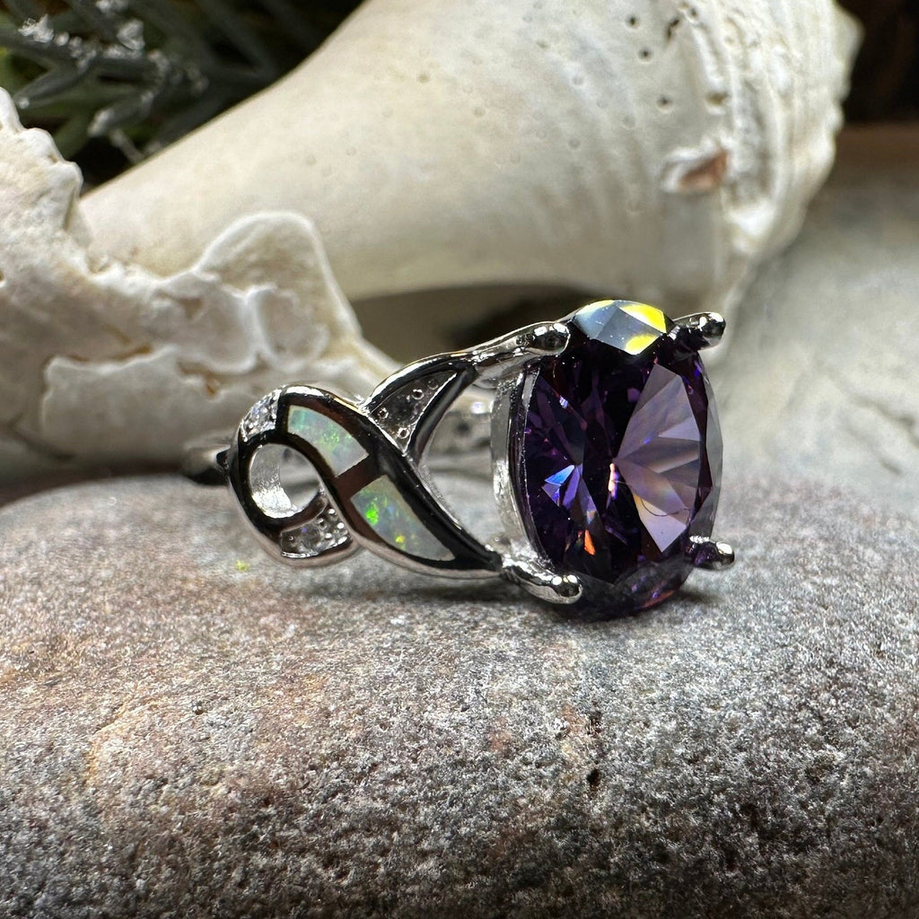 Boinne Opal Celtic Ring