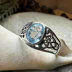 Coralina Celtic Knot Ring