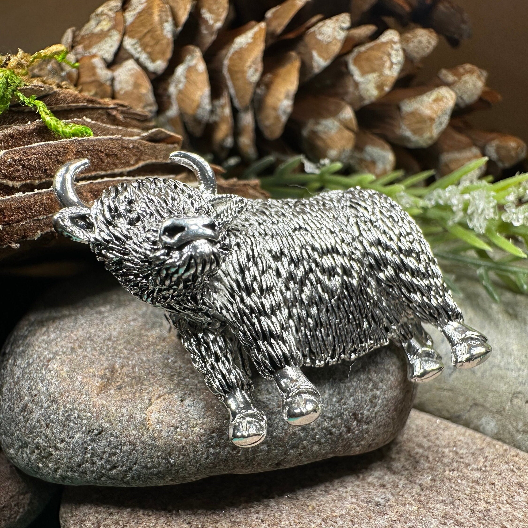 Harold the Highland Cow Brooch