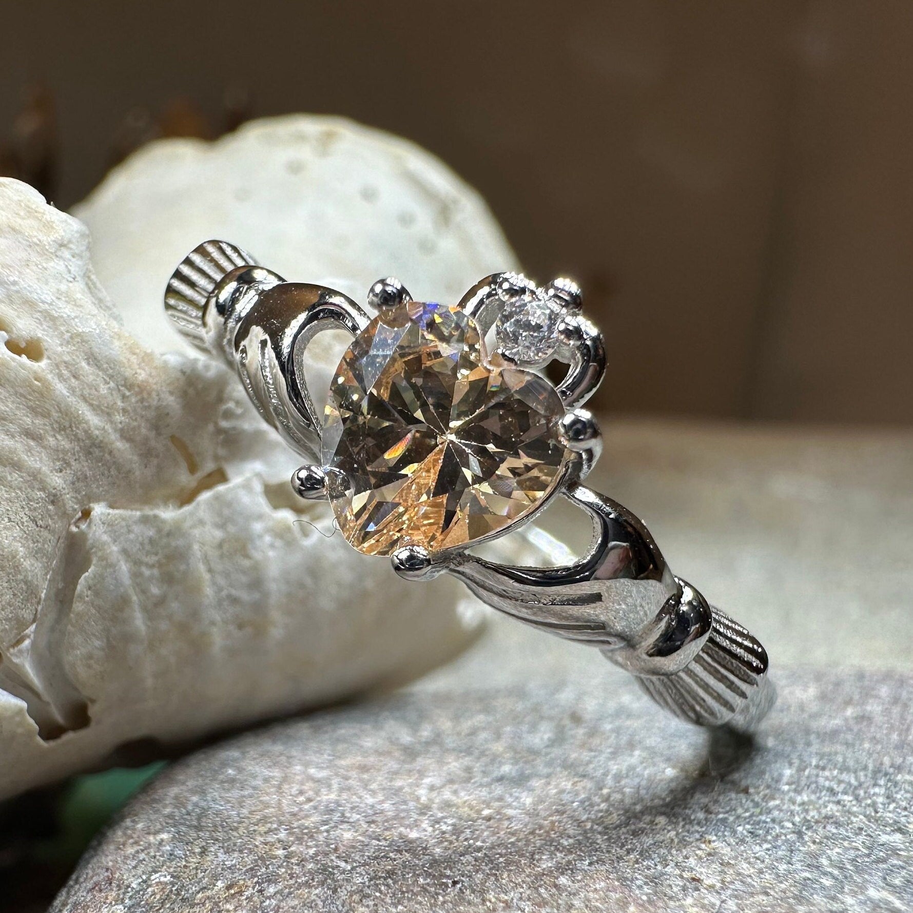 Champagne Toast Claddagh Ring