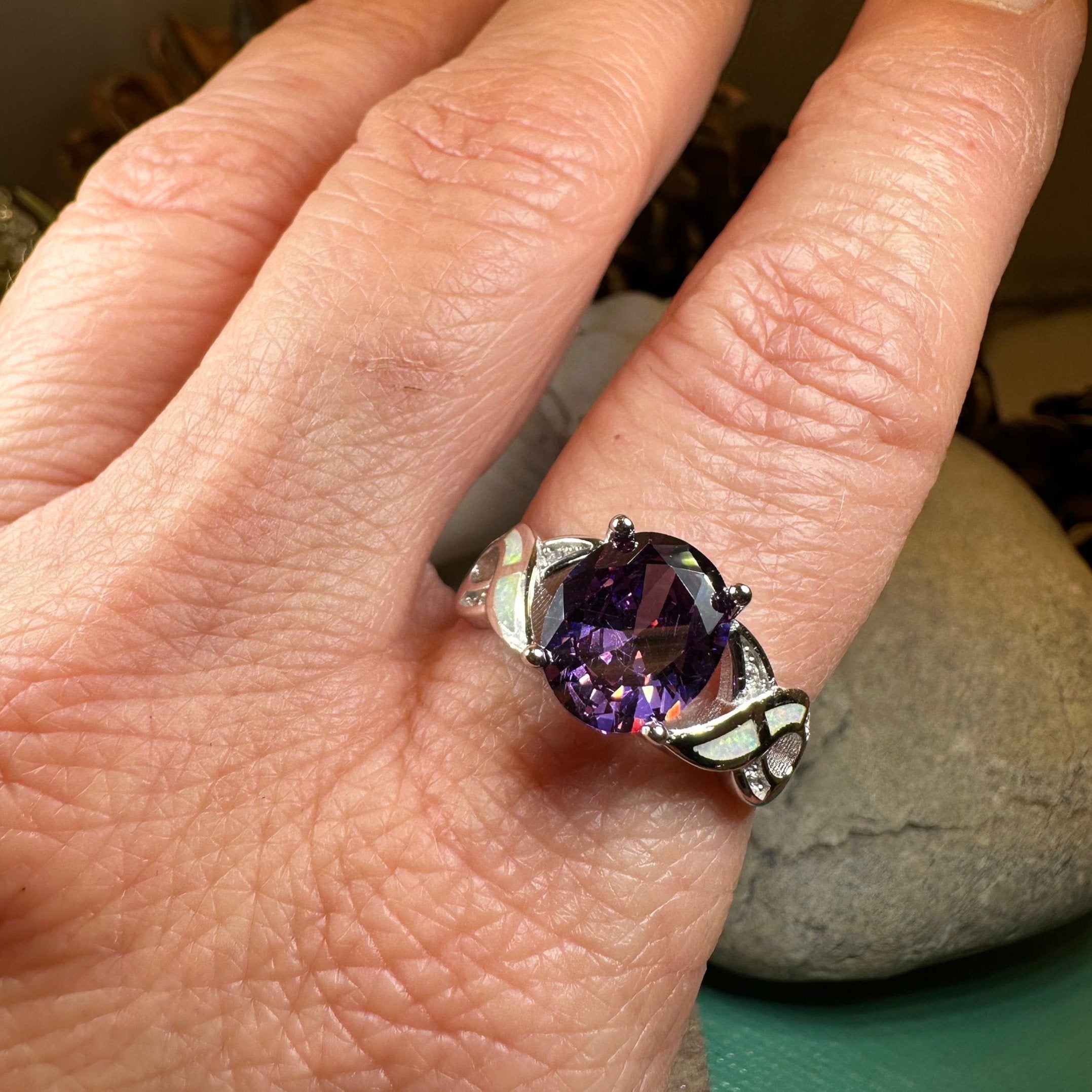 Boinne Opal Celtic Ring