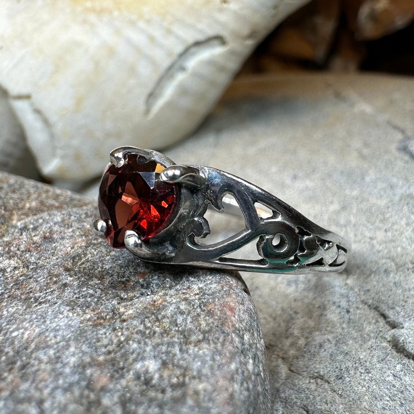 Elvarina Celtic Knot Ring