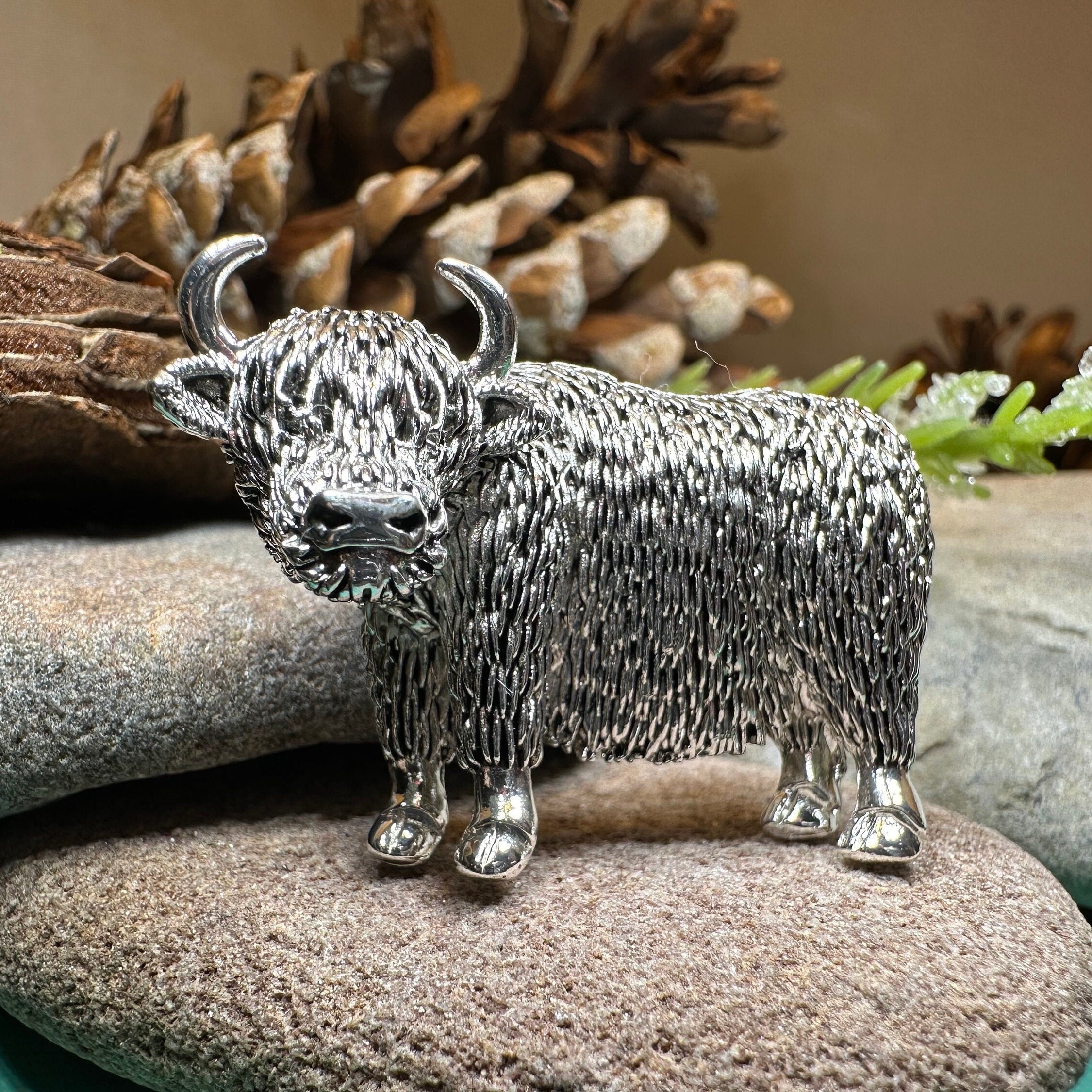 Harold the Highland Cow Brooch