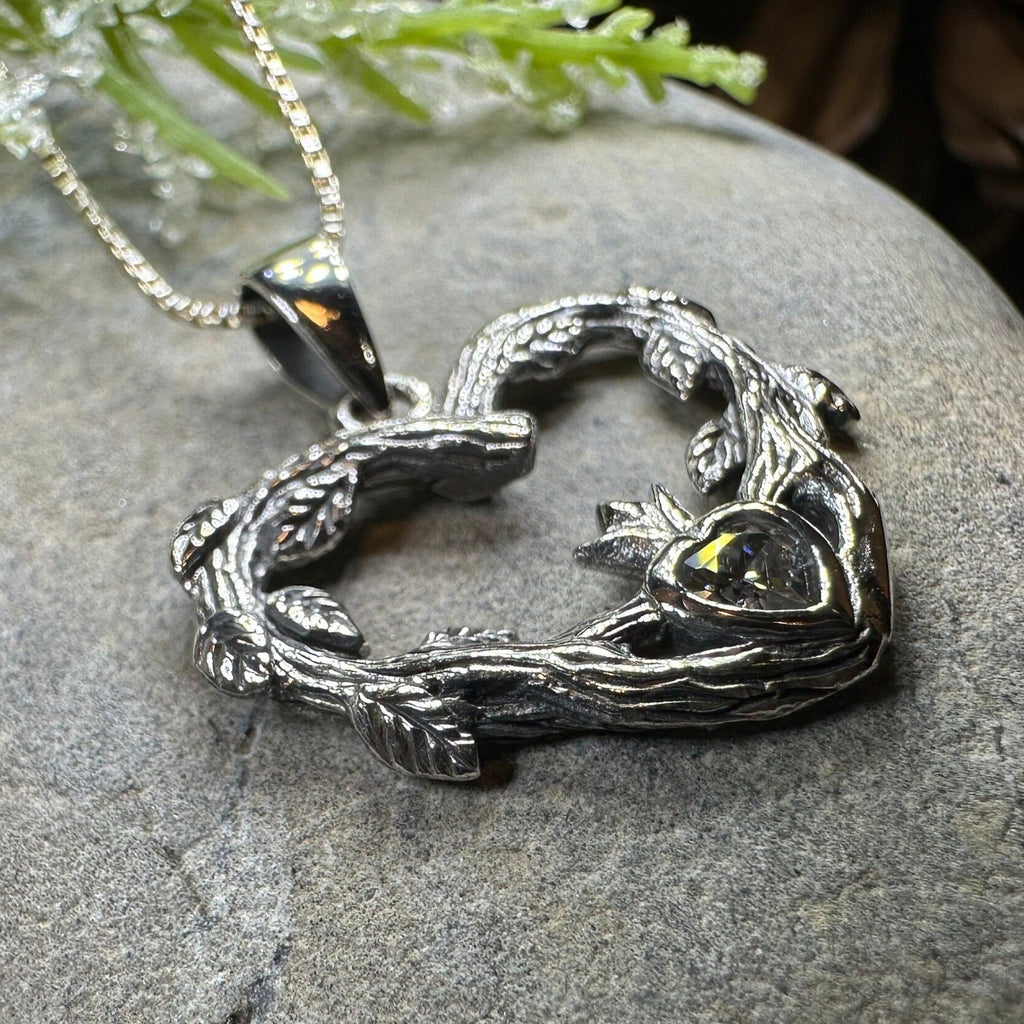 Folklore Claddagh Necklace