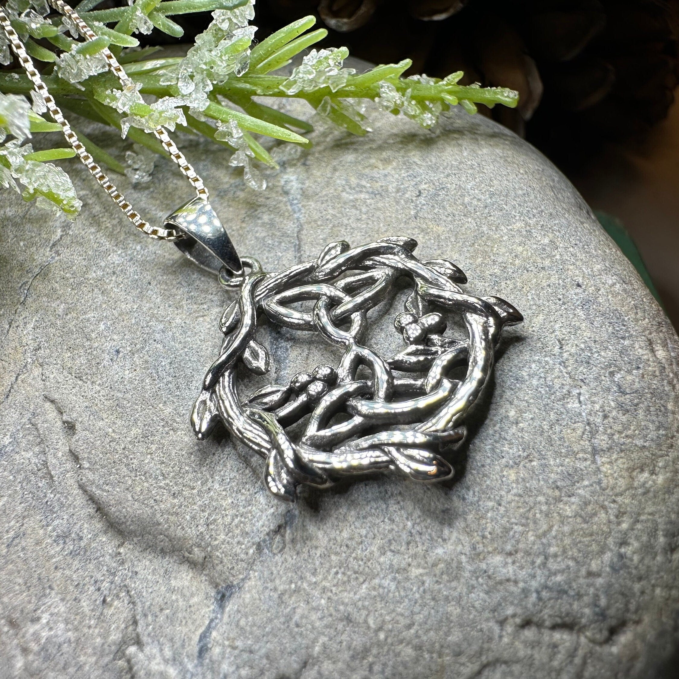 Mistletoe Trinity Knot Necklace