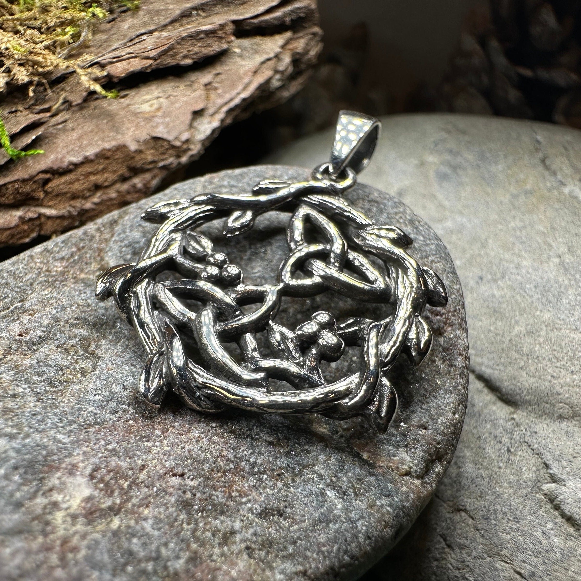 Mistletoe Trinity Knot Necklace