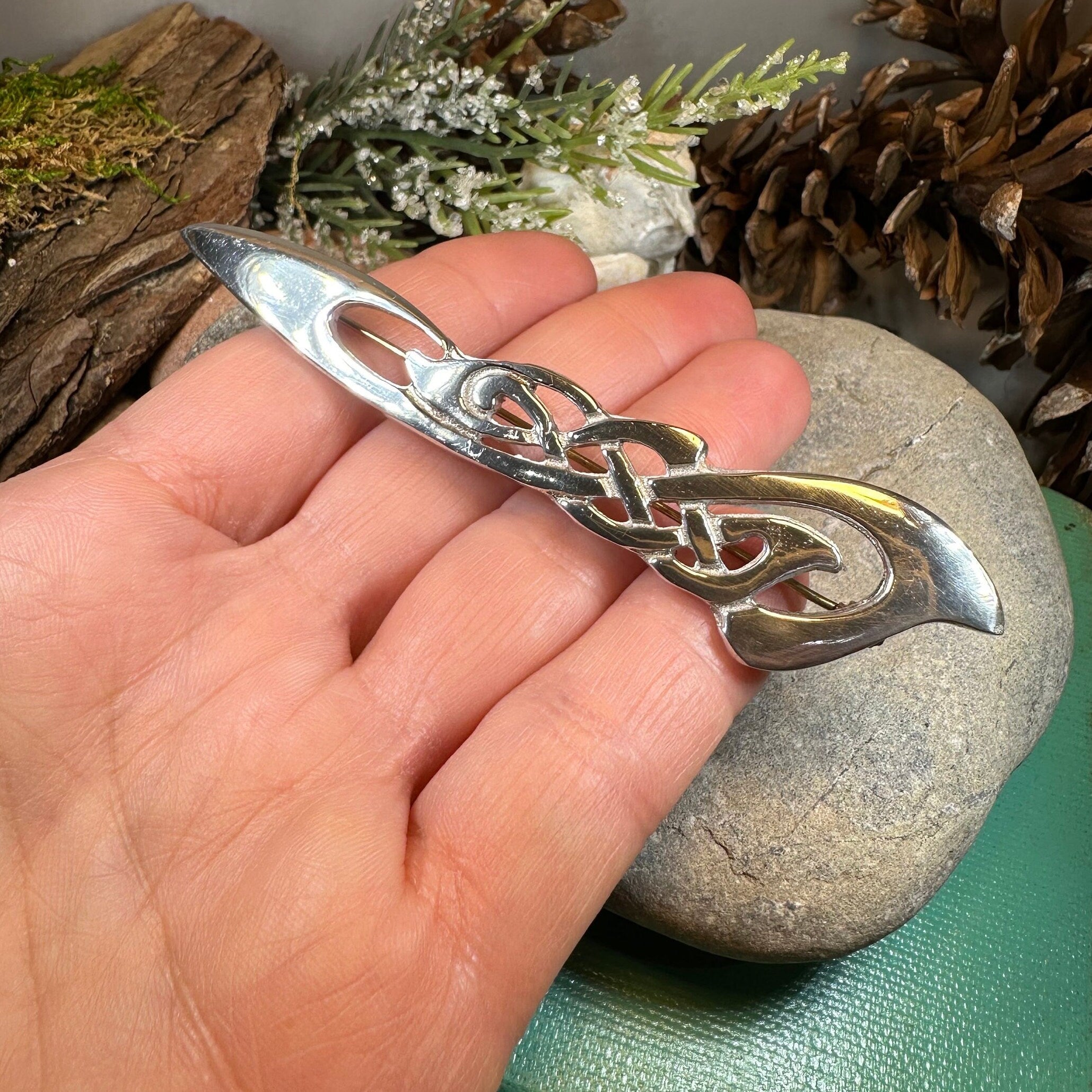 Evenflow Celtic Kilt Pin