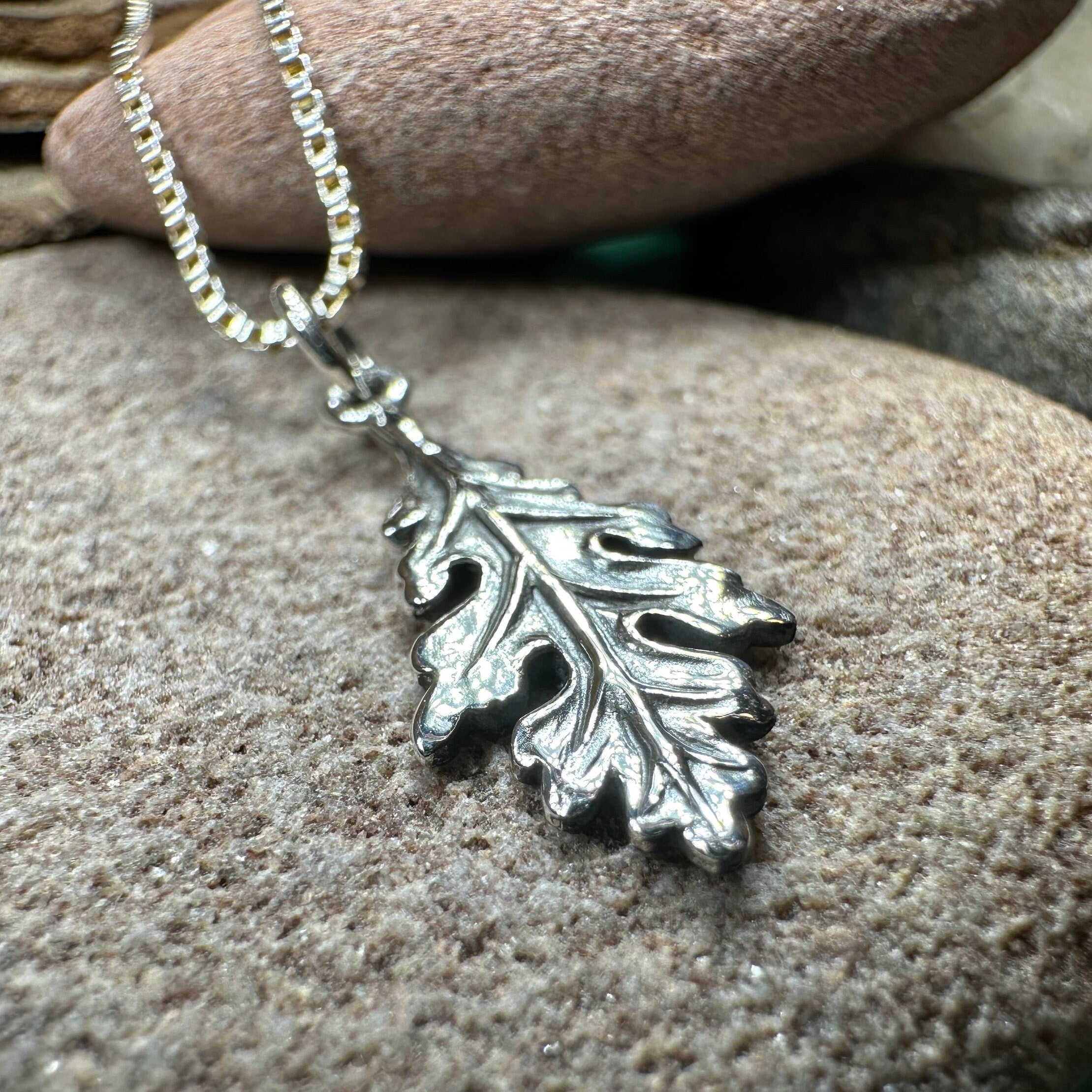 Petite Realistic Oak Leaf Necklace
