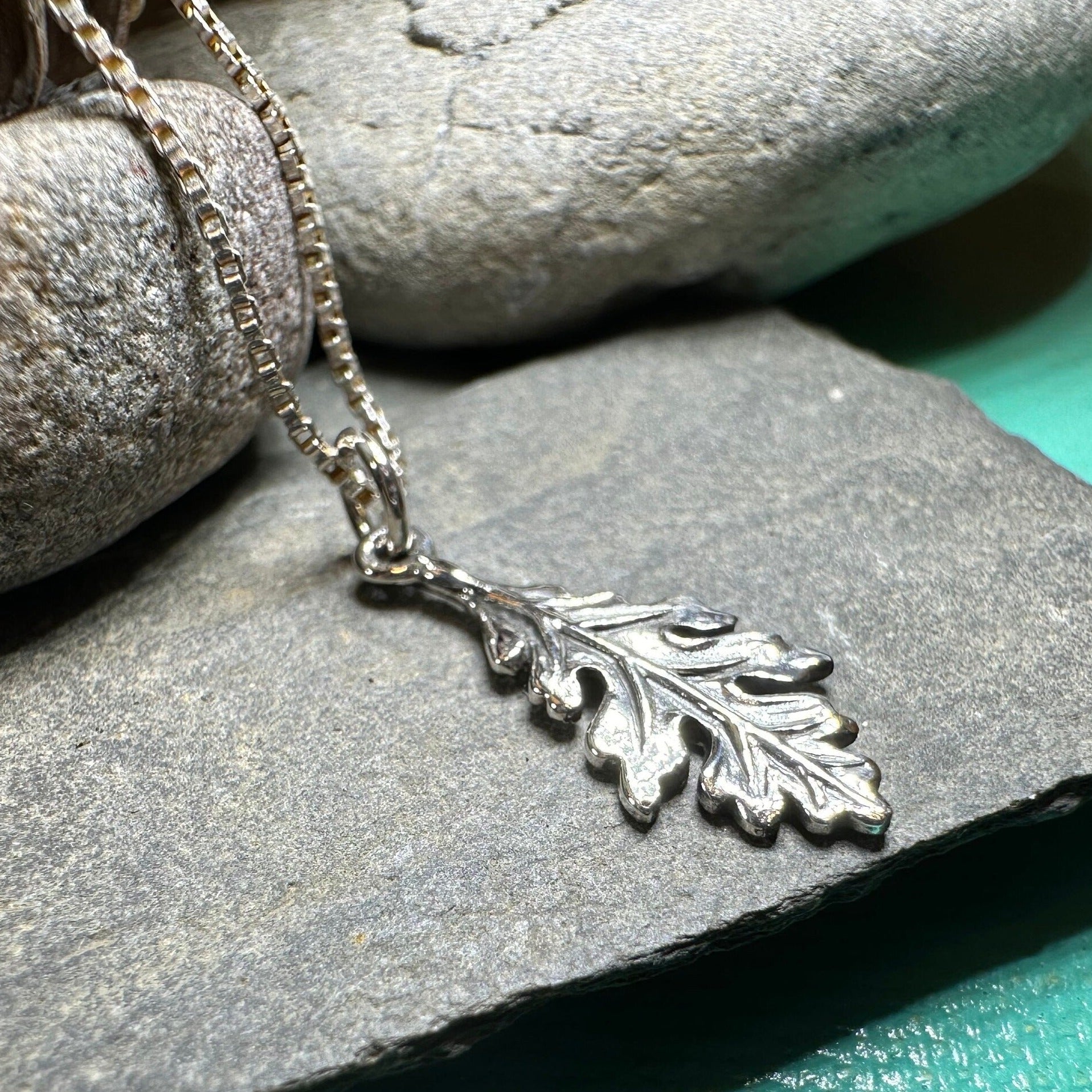 Petite Realistic Oak Leaf Necklace