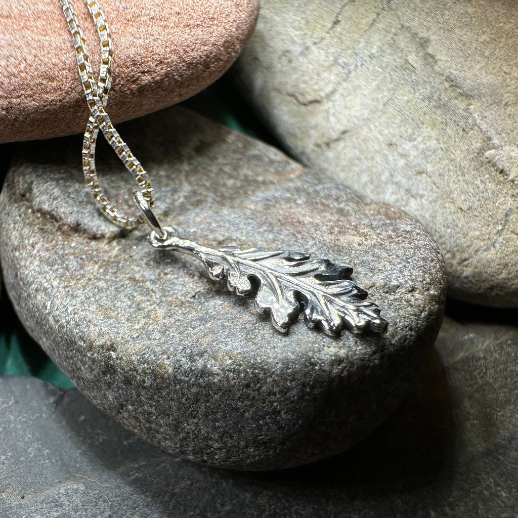 Petite Realistic Oak Leaf Necklace