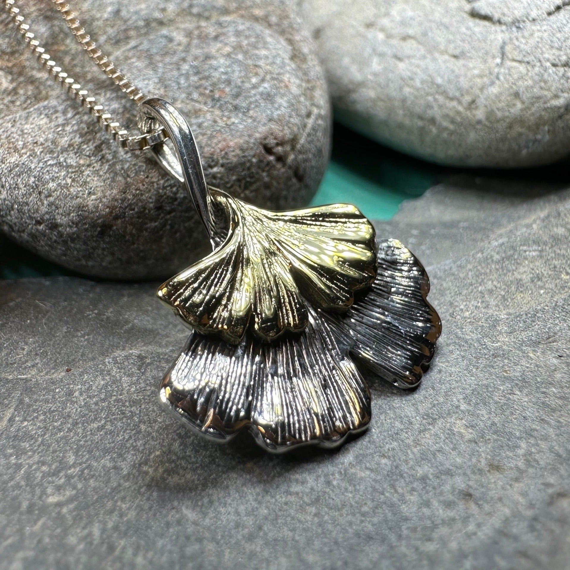 Serene Gingko Necklace