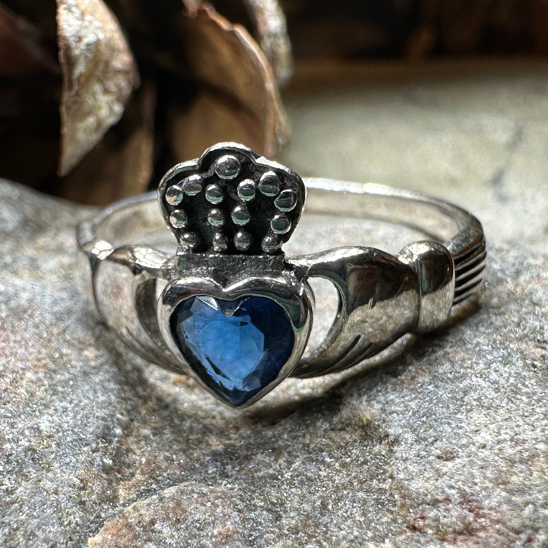 Dunluce Claddagh Ring